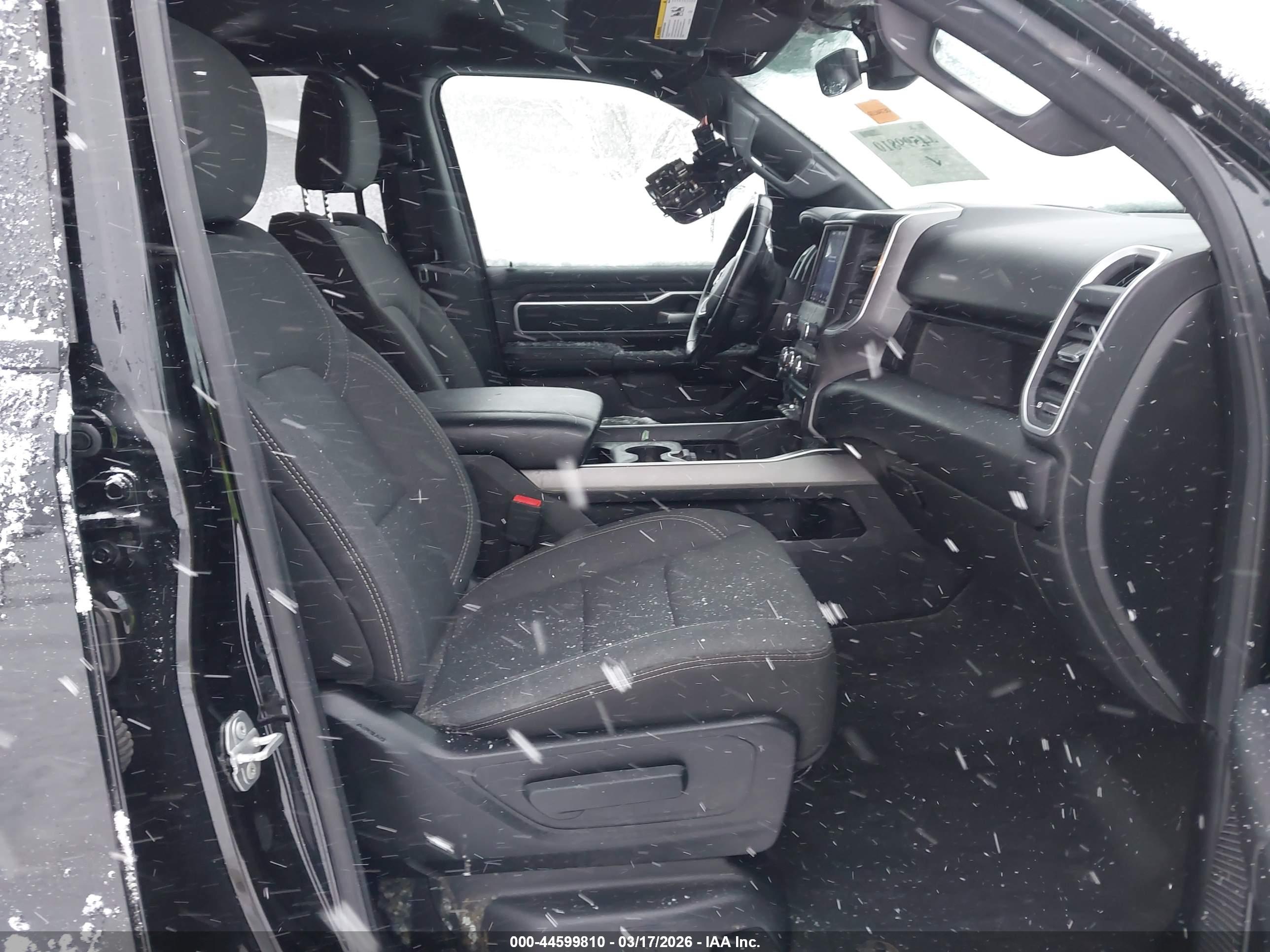 RAM 1500 image 5