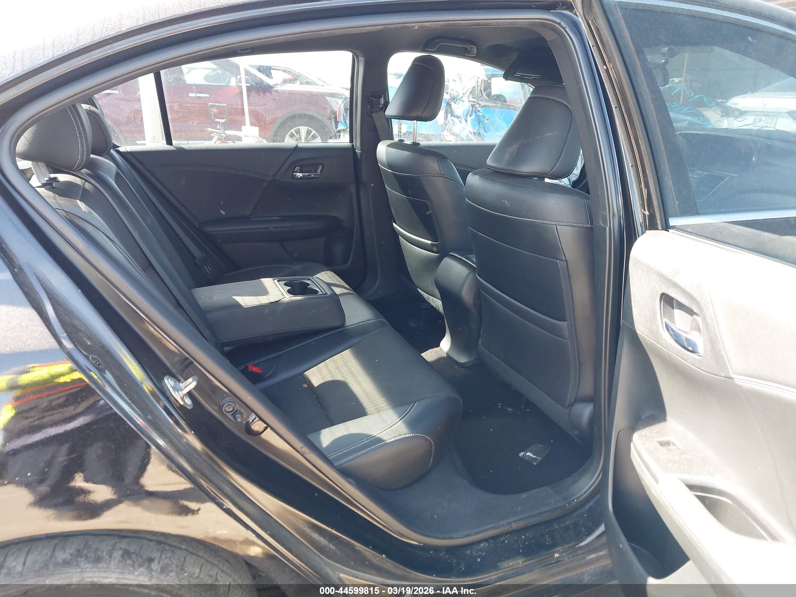 HONDA ACCORD image 8