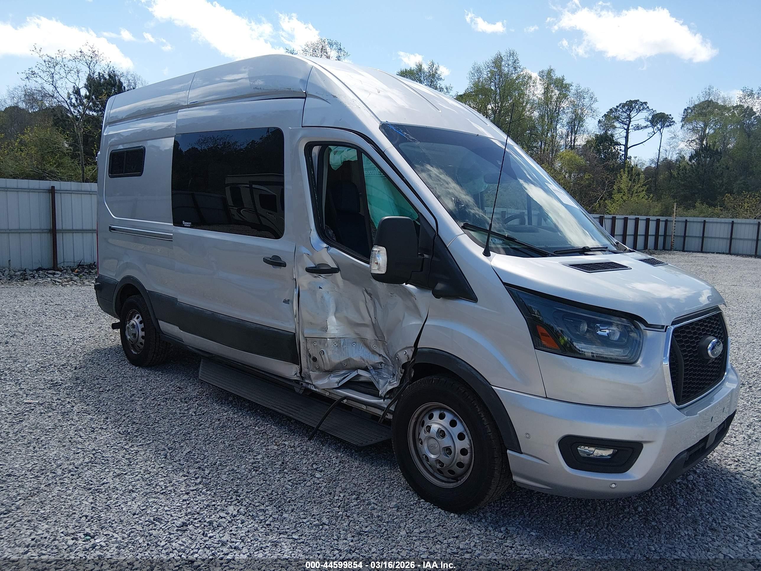 FORD TRANSIT-350 image 6