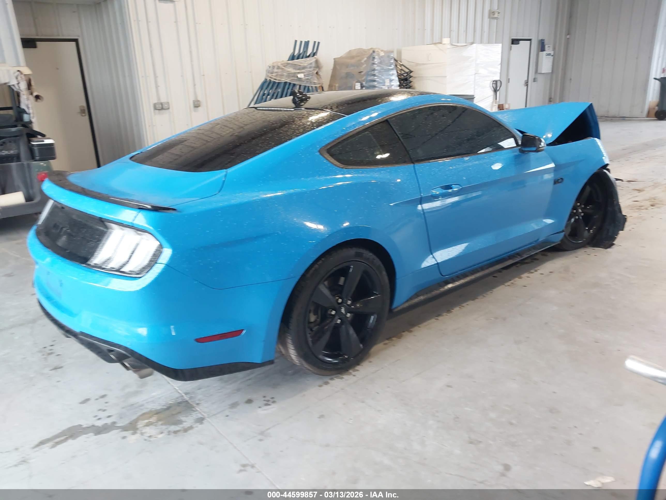 FORD MUSTANG image 4