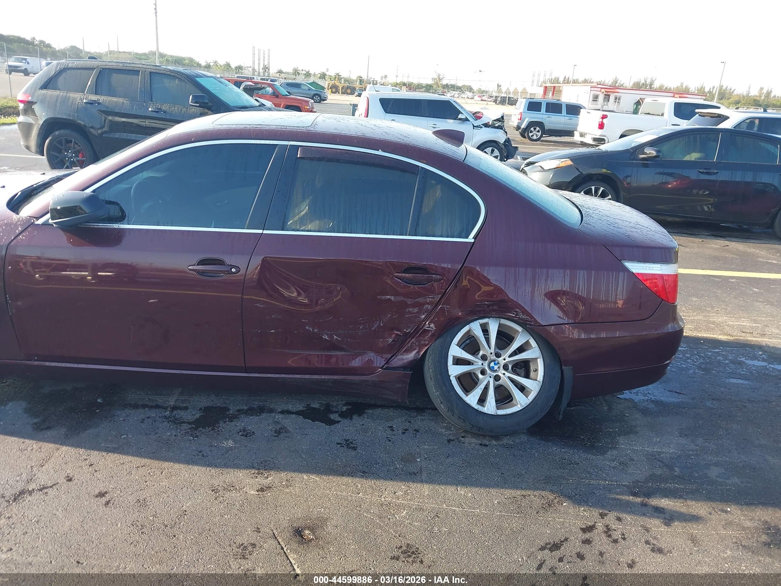 BMW 535I image 6
