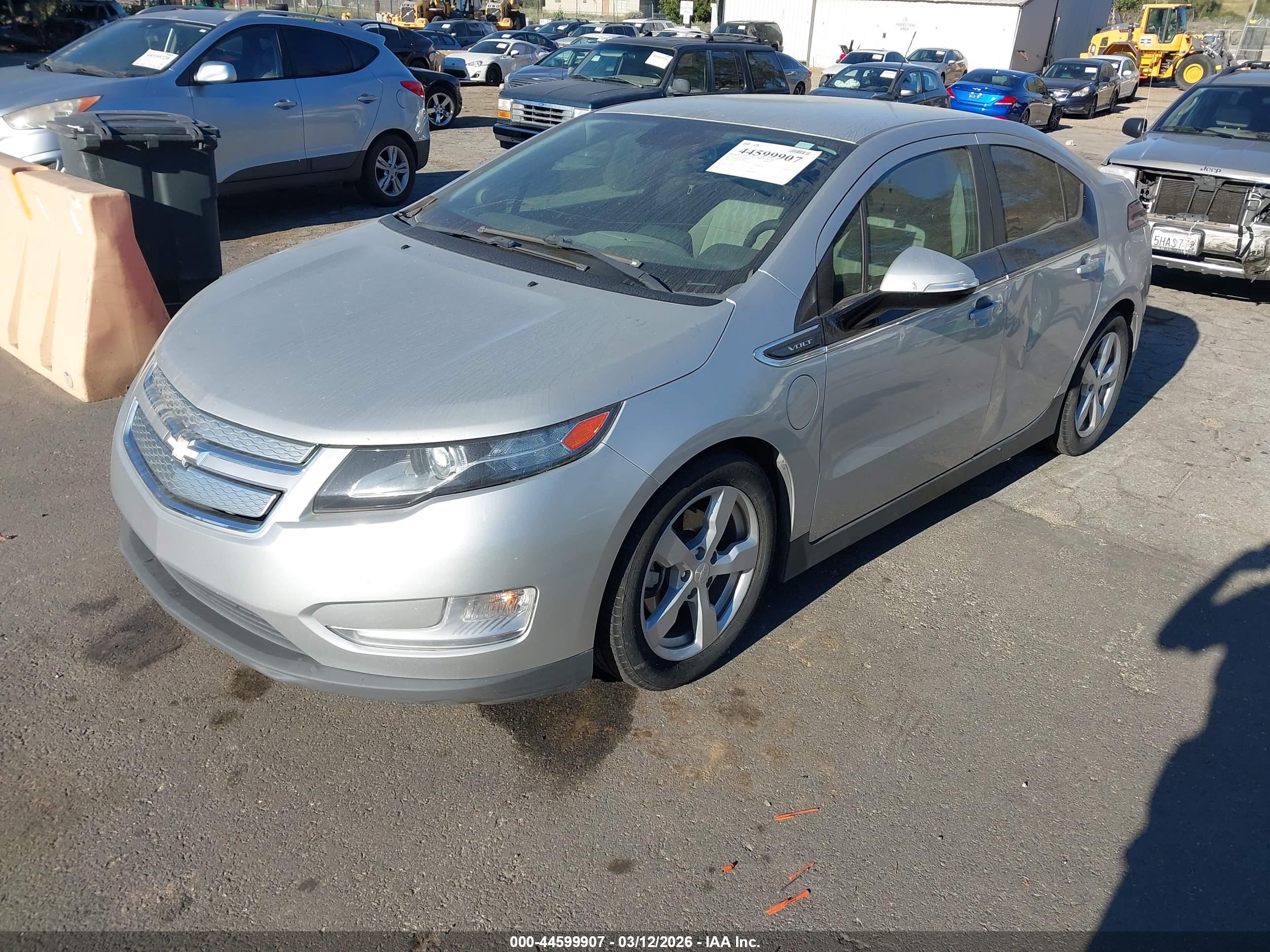 CHEVROLET VOLT image 2