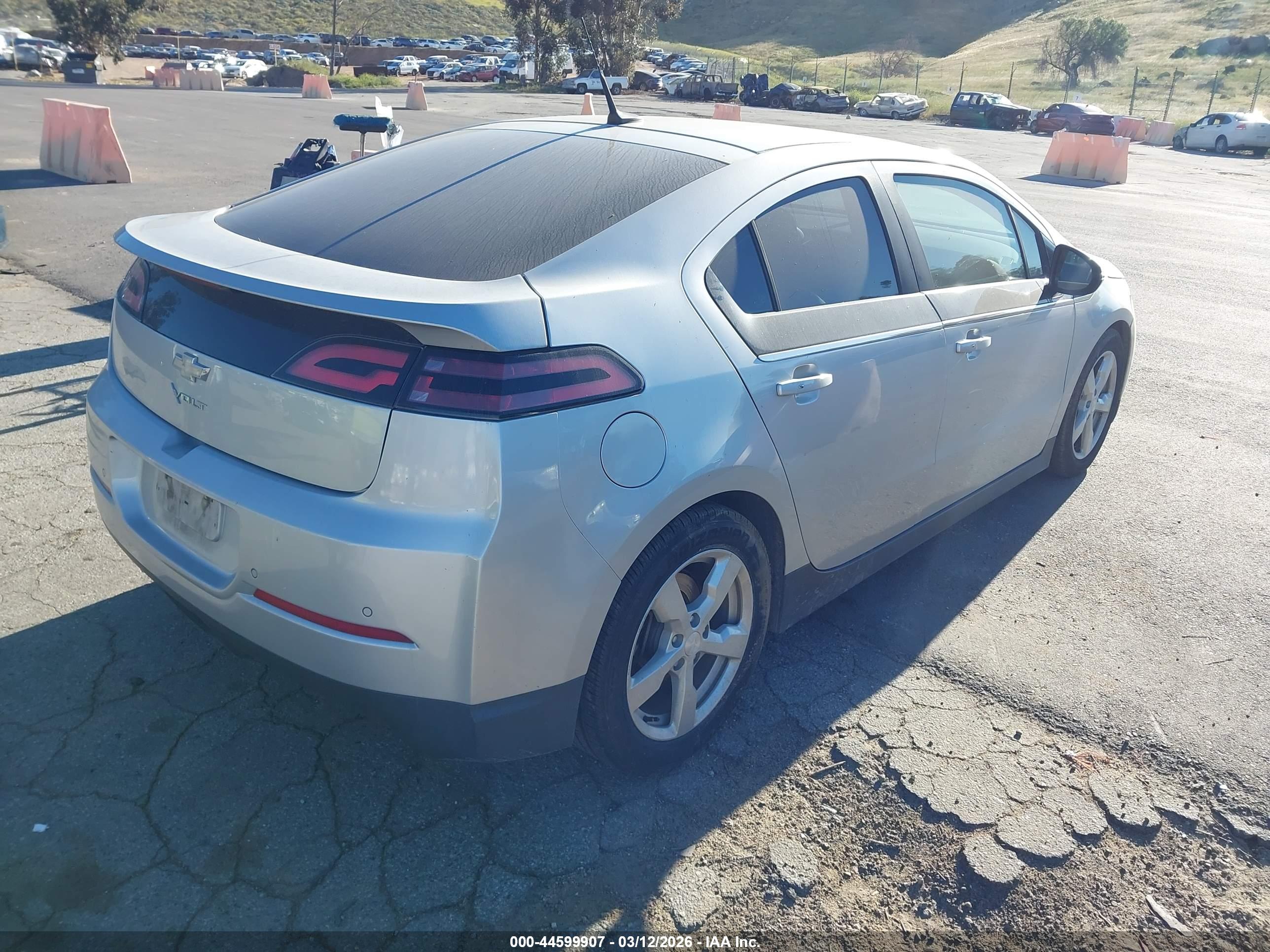 CHEVROLET VOLT image 4