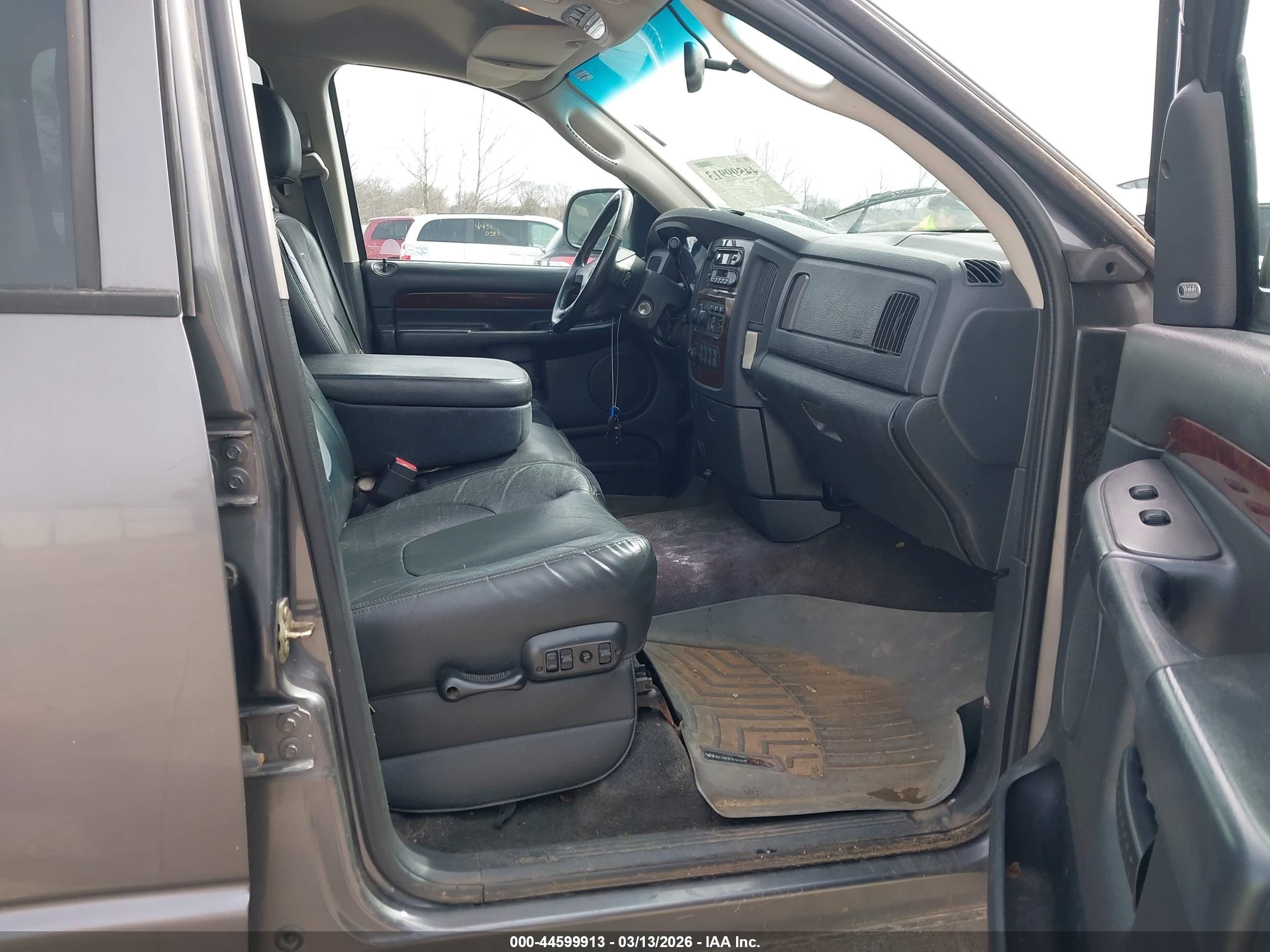 DODGE RAM image 5