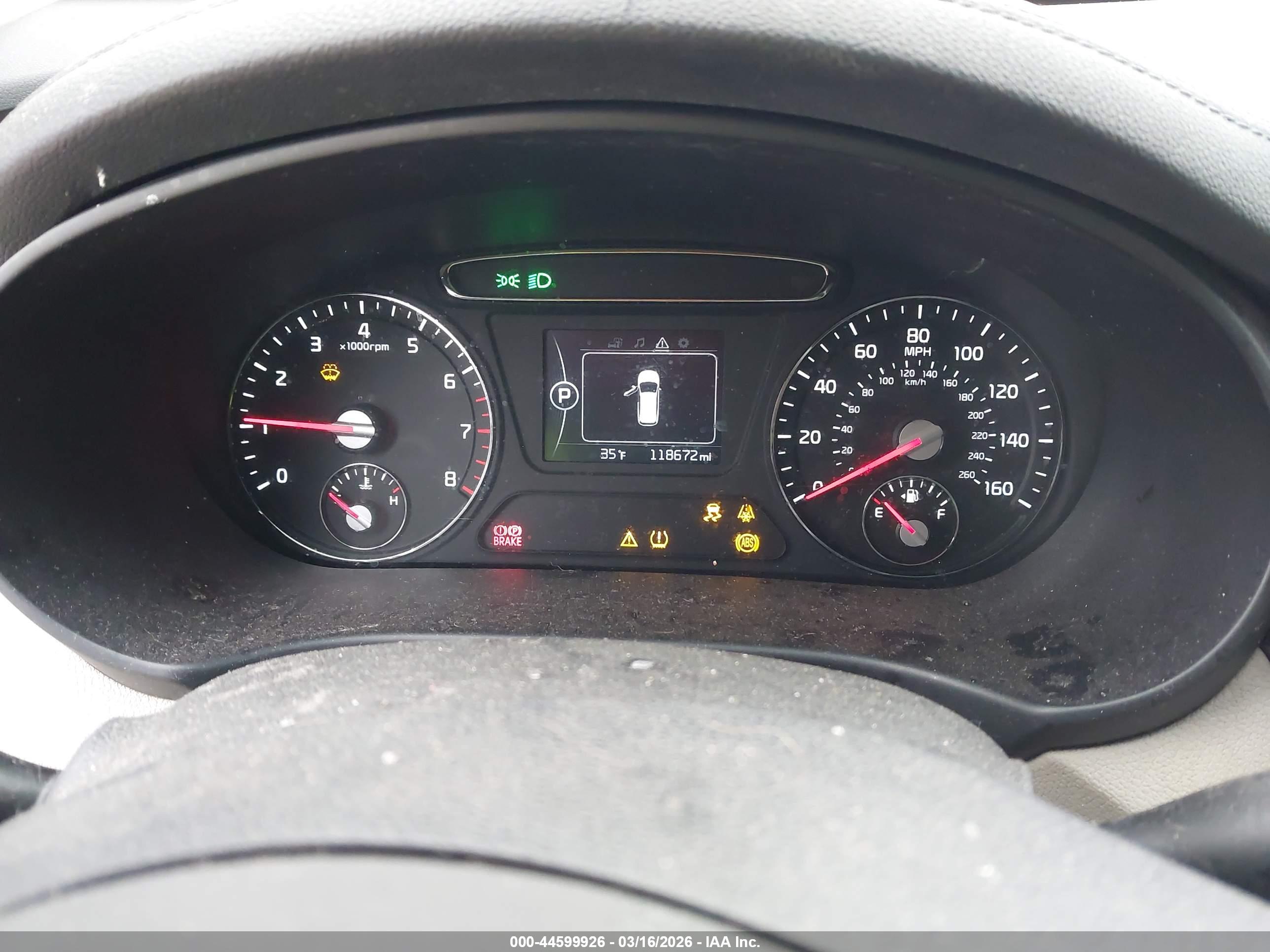 KIA SORENTO image 7