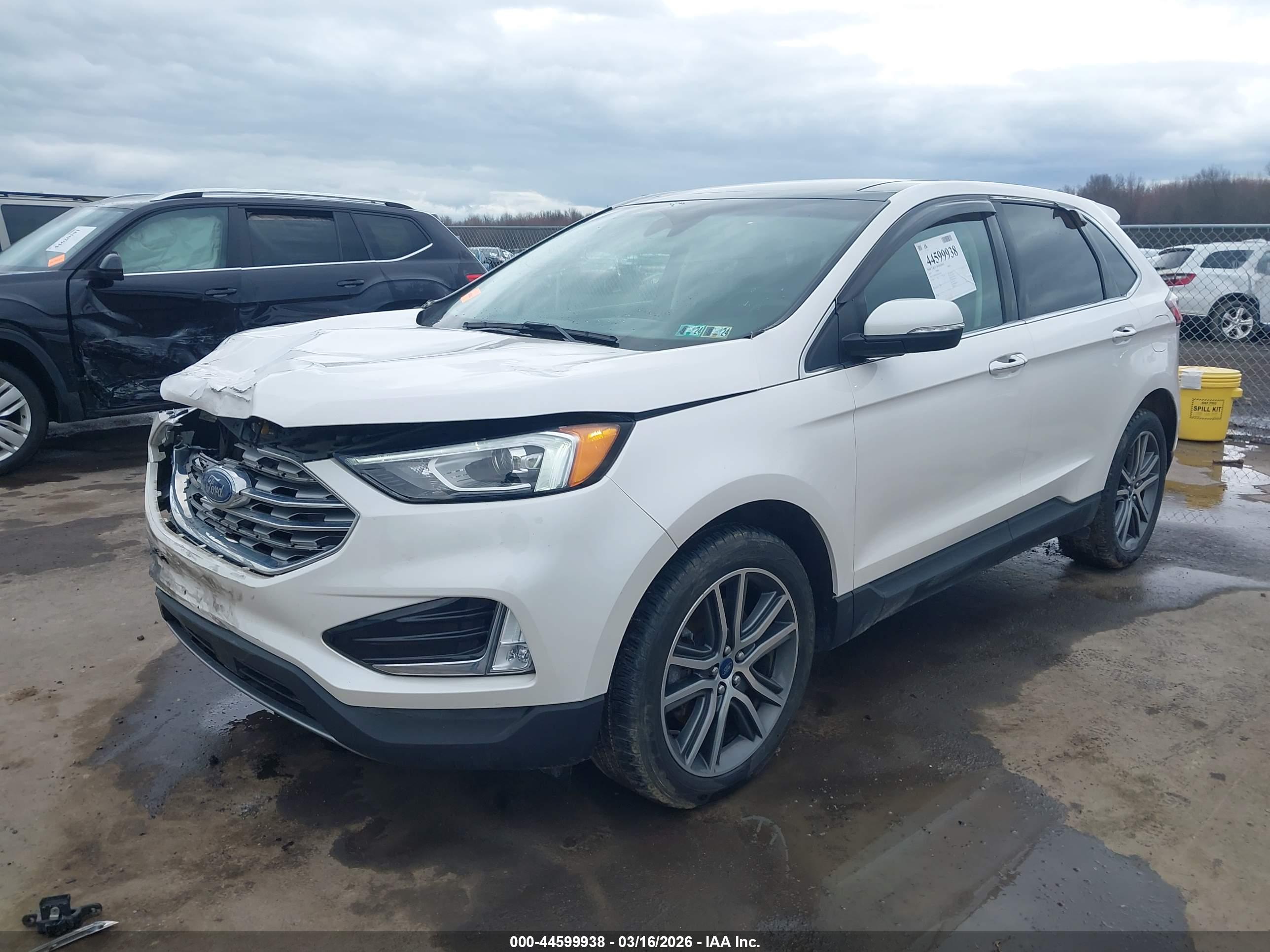 FORD EDGE image 2