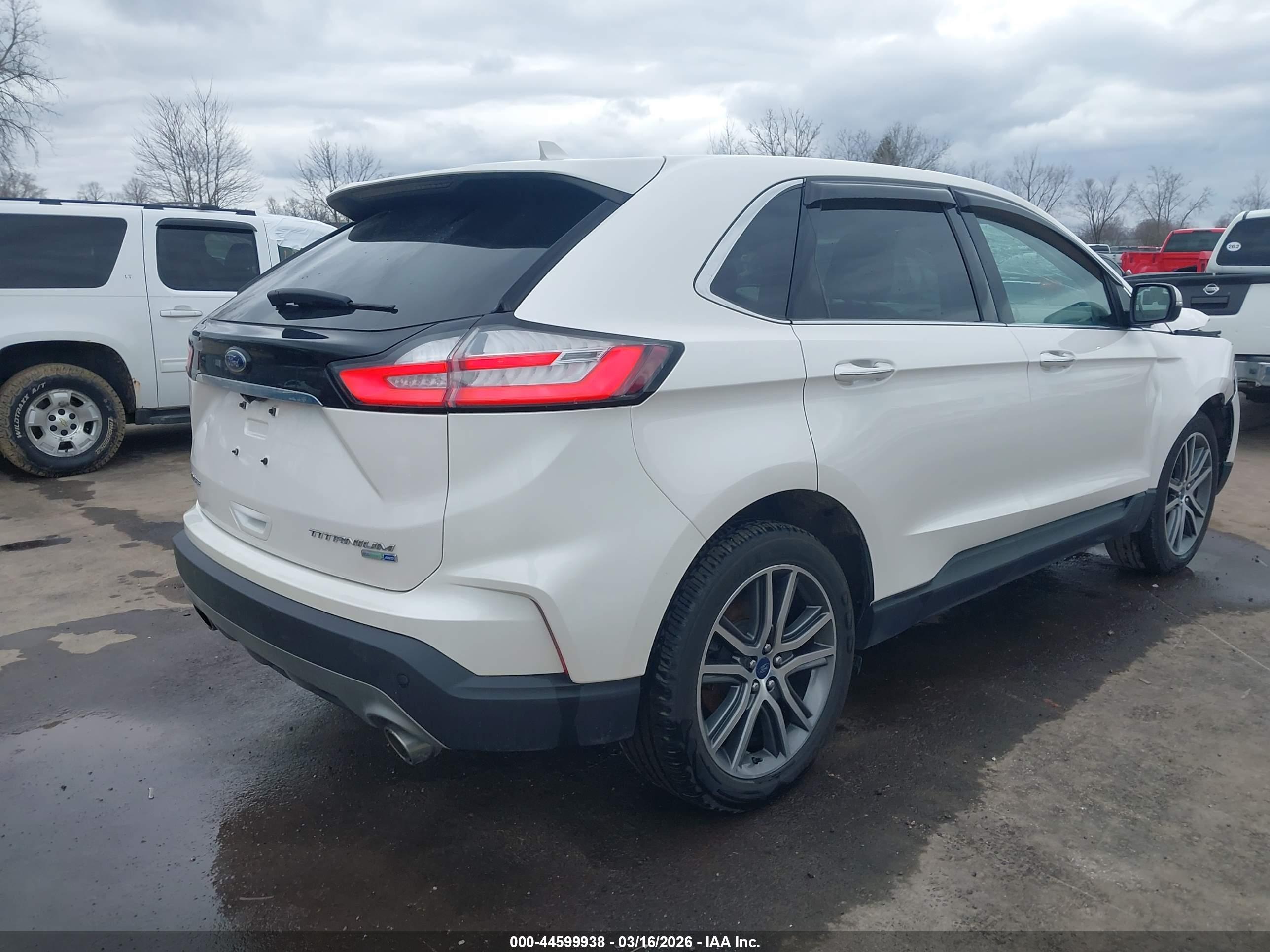 FORD EDGE image 4
