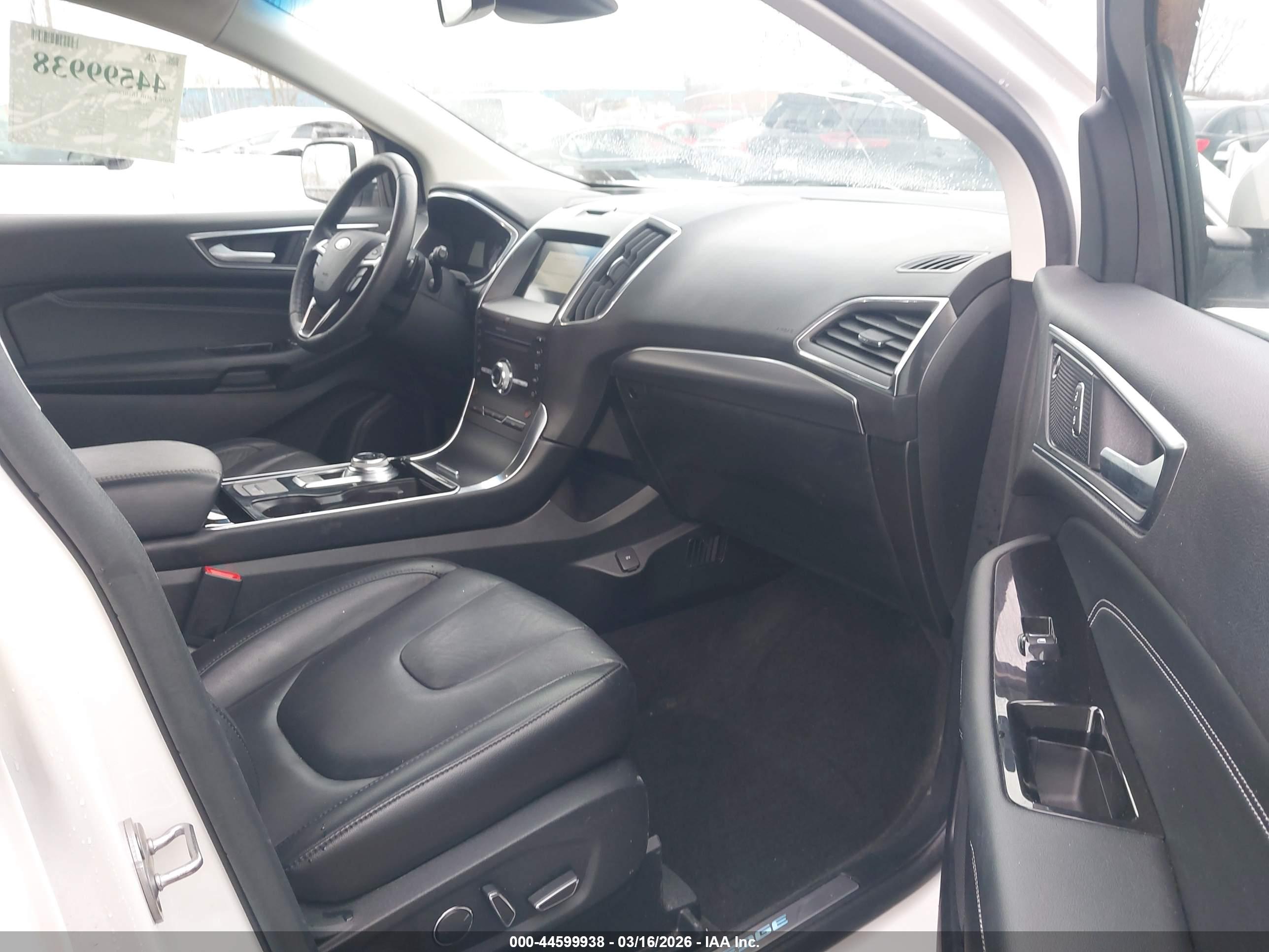 FORD EDGE image 5