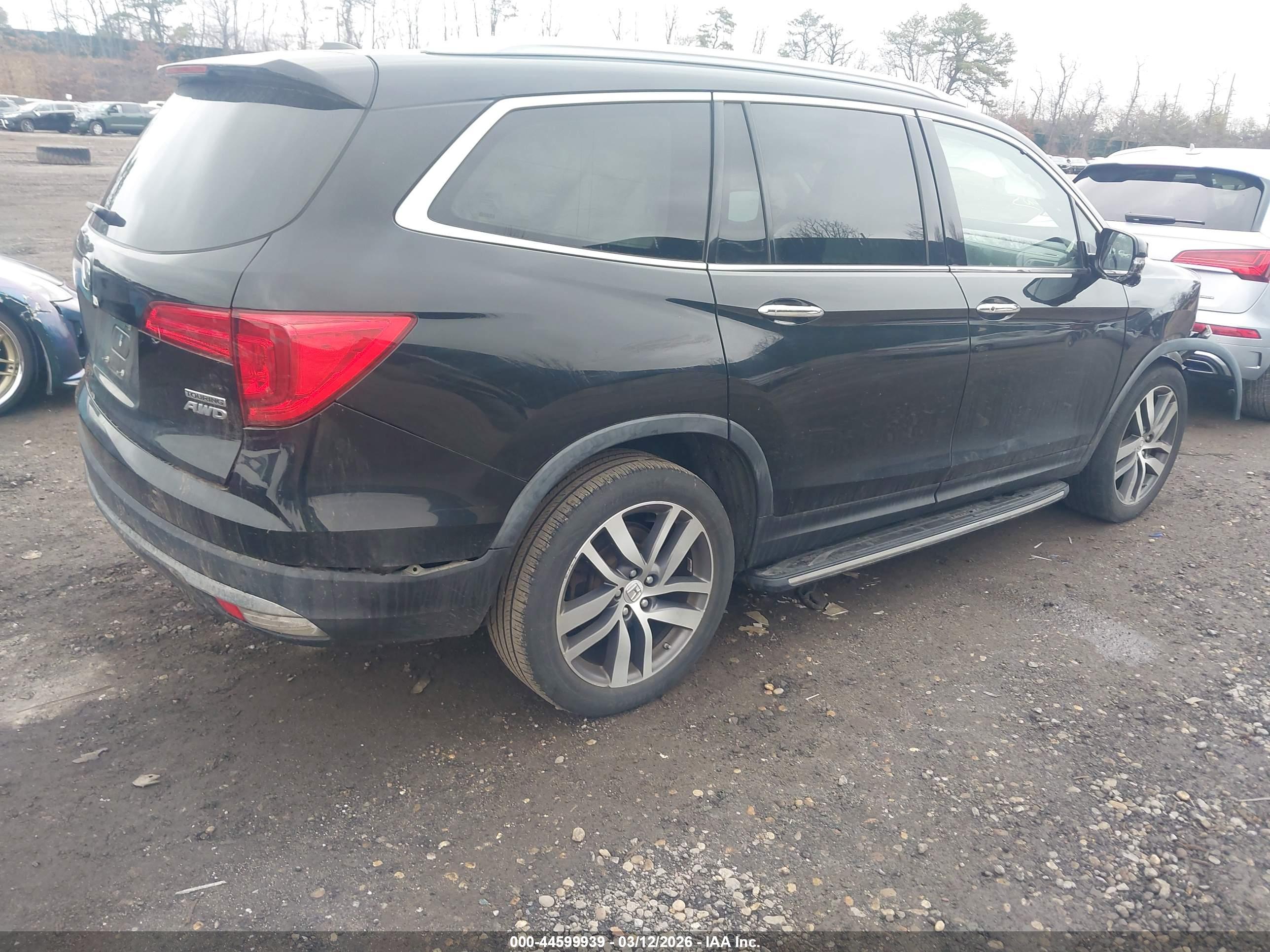 HONDA PILOT image 4