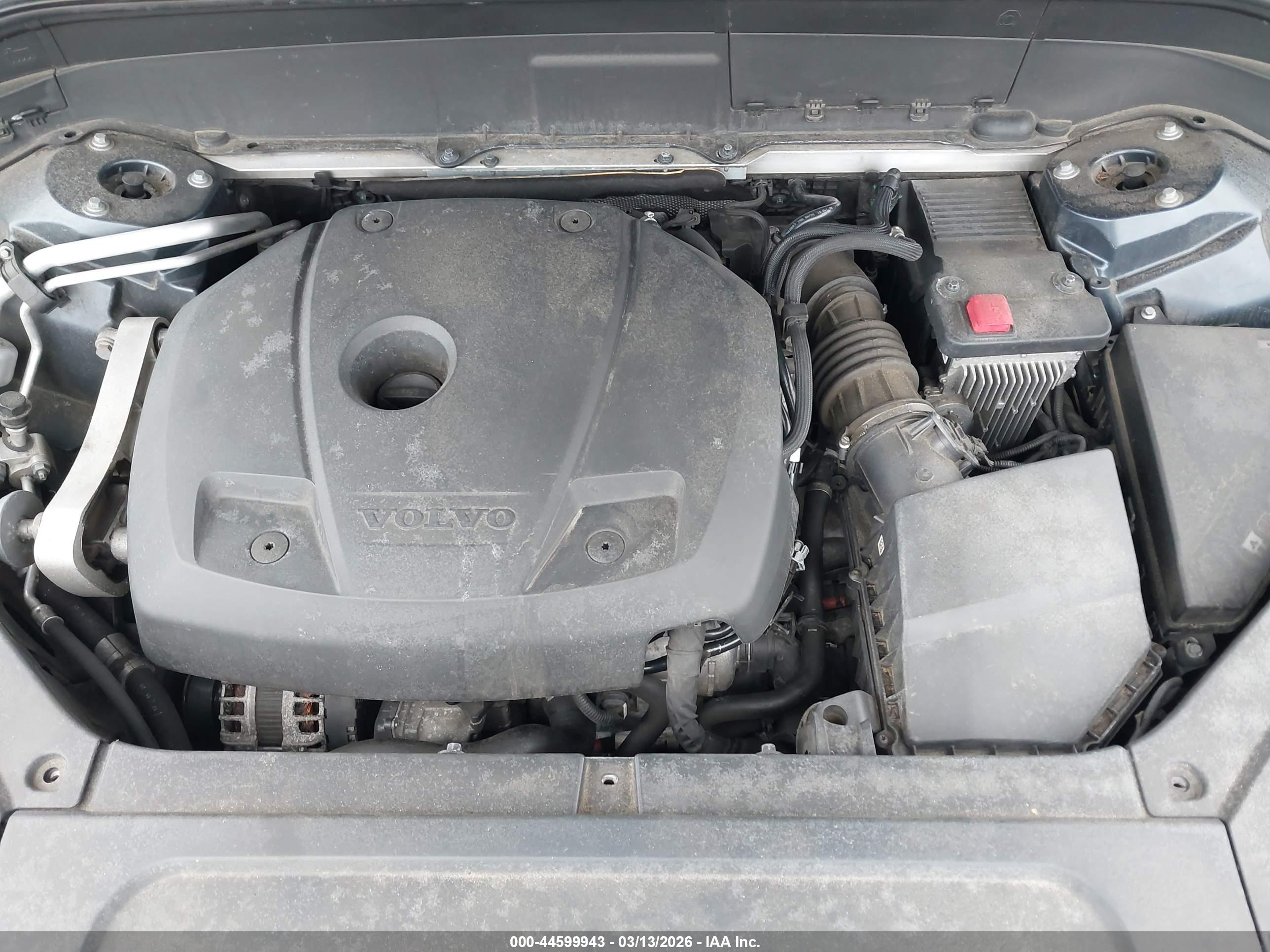 VOLVO XC90 image 10