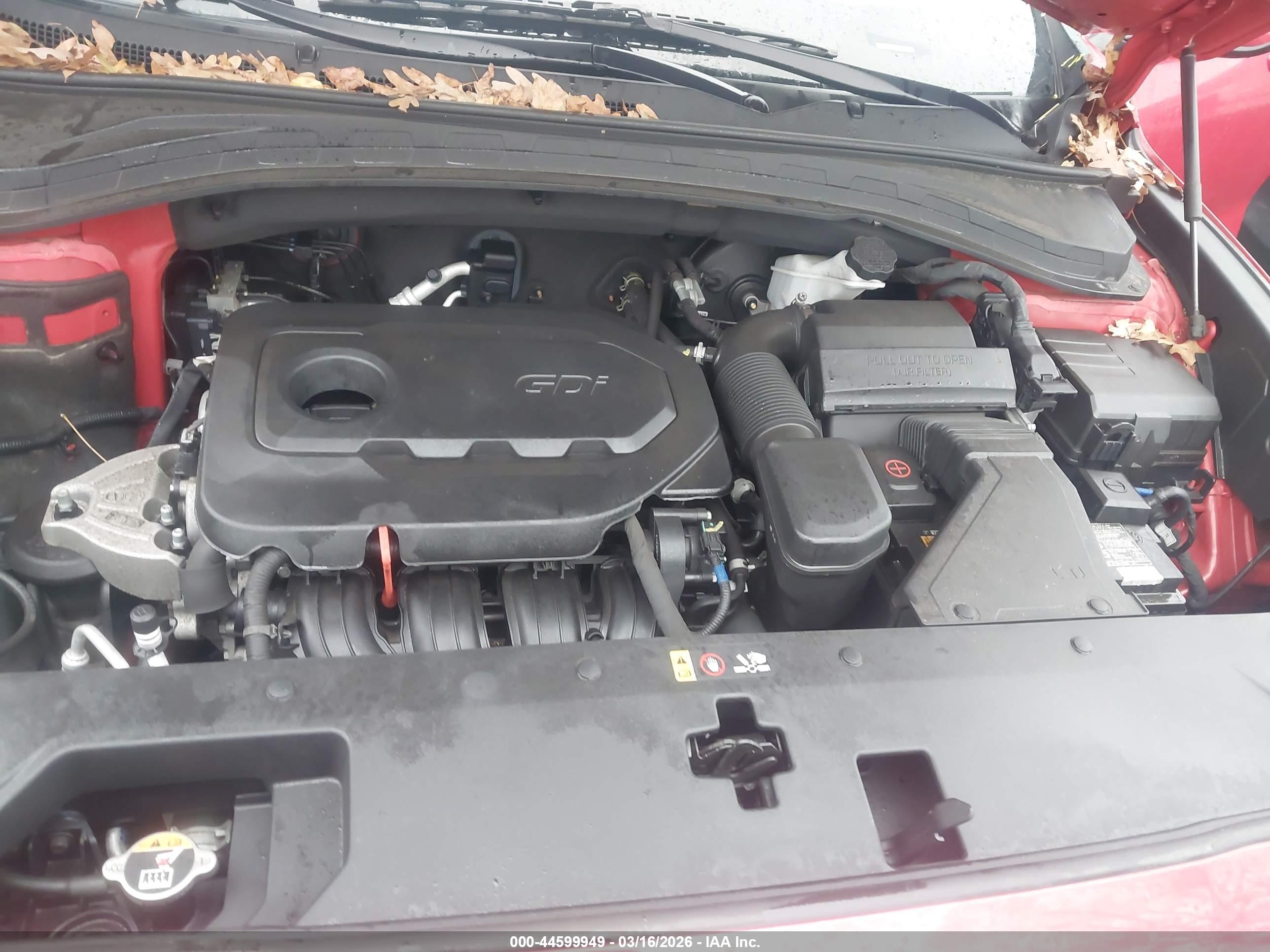 HYUNDAI SANTA image 10