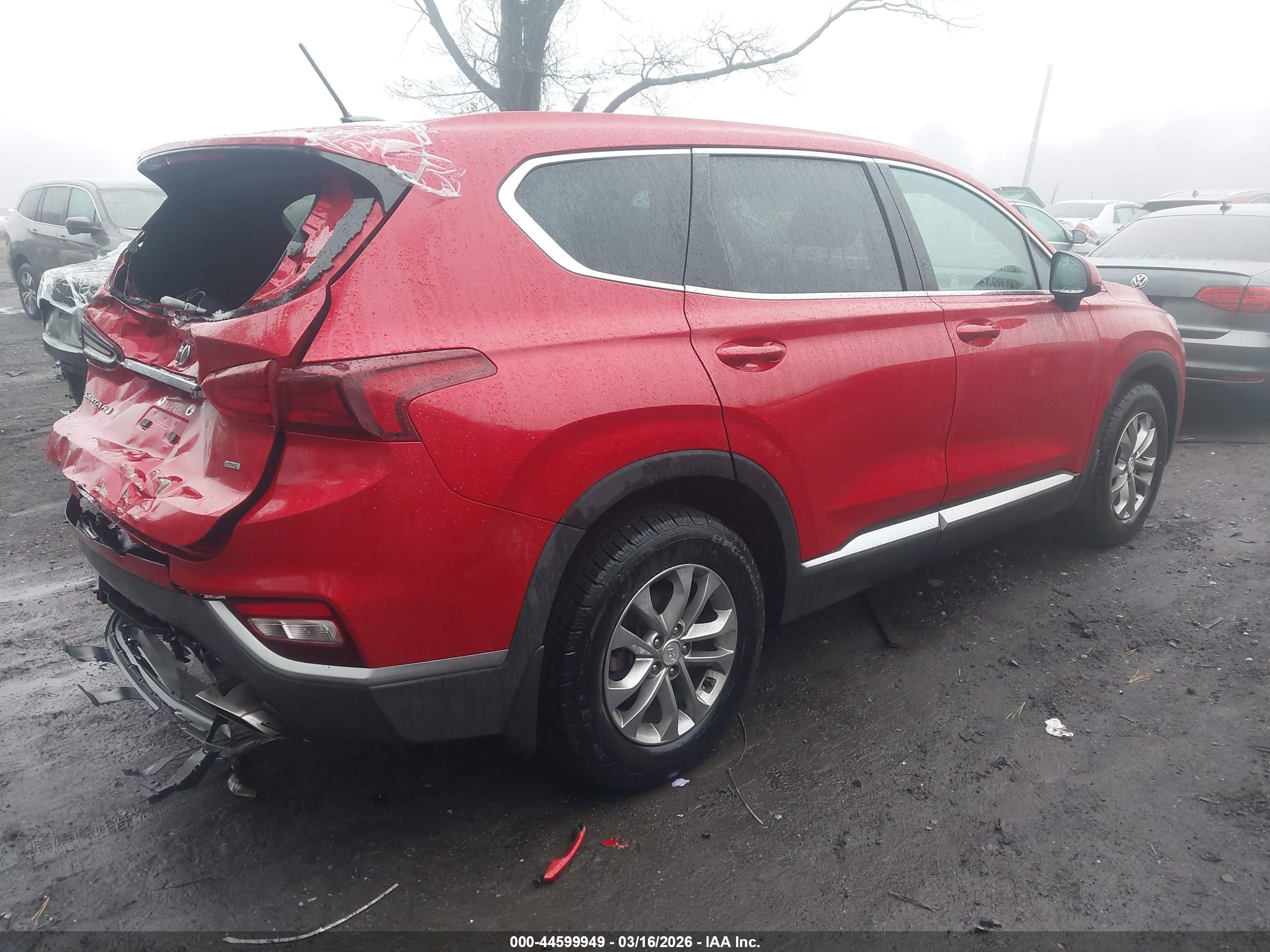HYUNDAI SANTA image 4