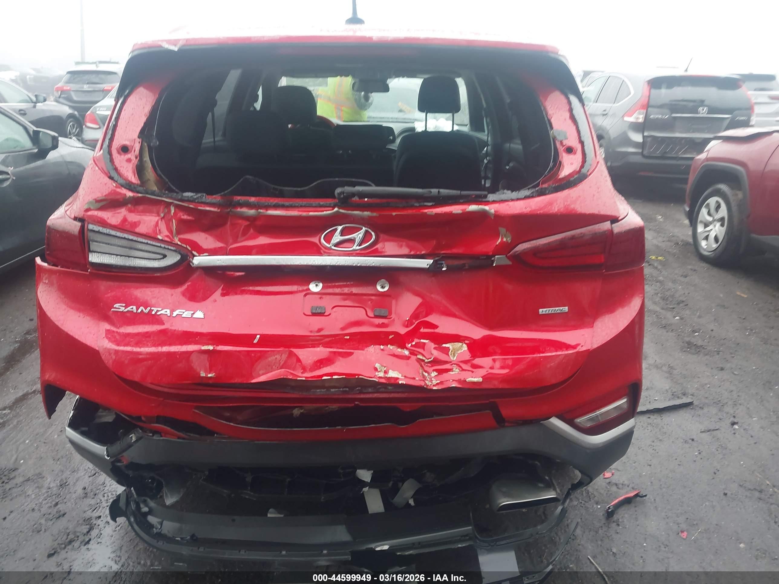 HYUNDAI SANTA image 6