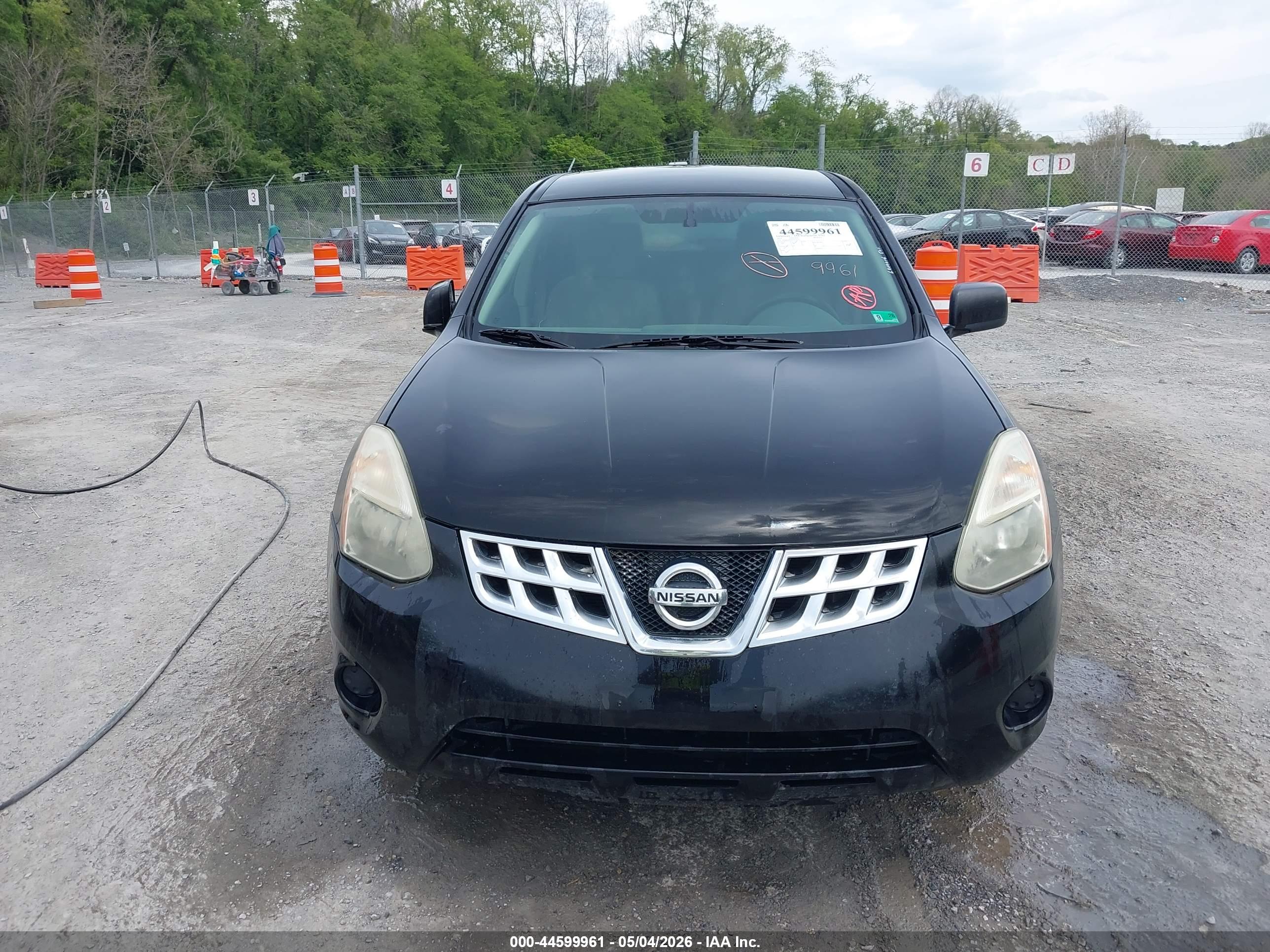 NISSAN ROGUE image 6