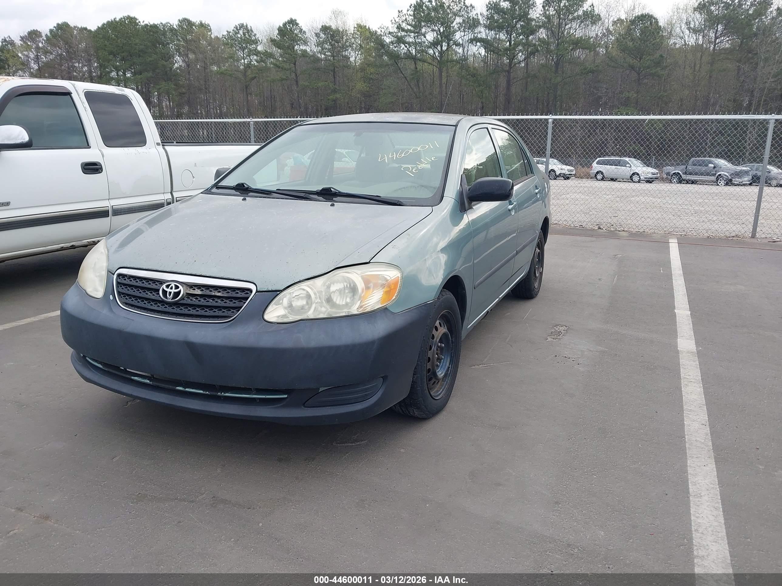 TOYOTA COROLLA image 2