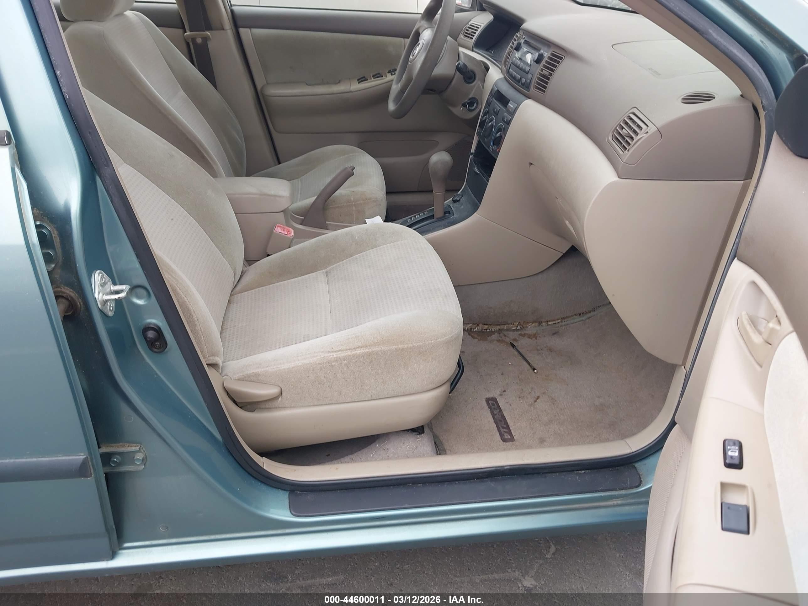 TOYOTA COROLLA image 5