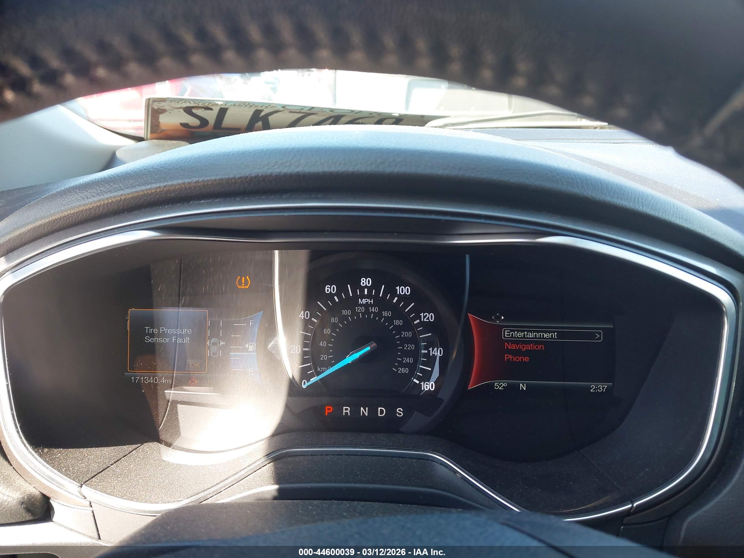 FORD FUSION image 7