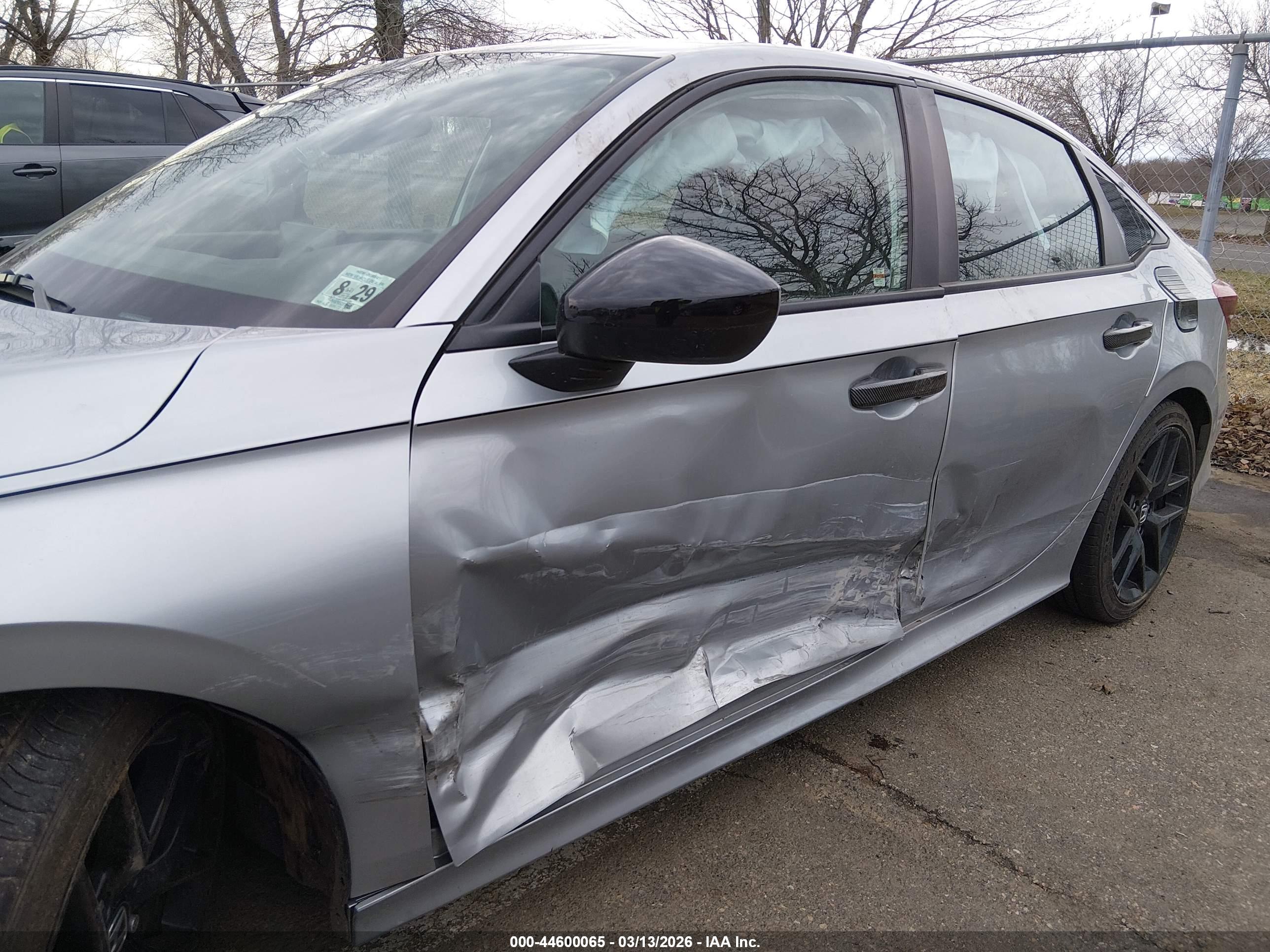 HONDA CIVIC image 6