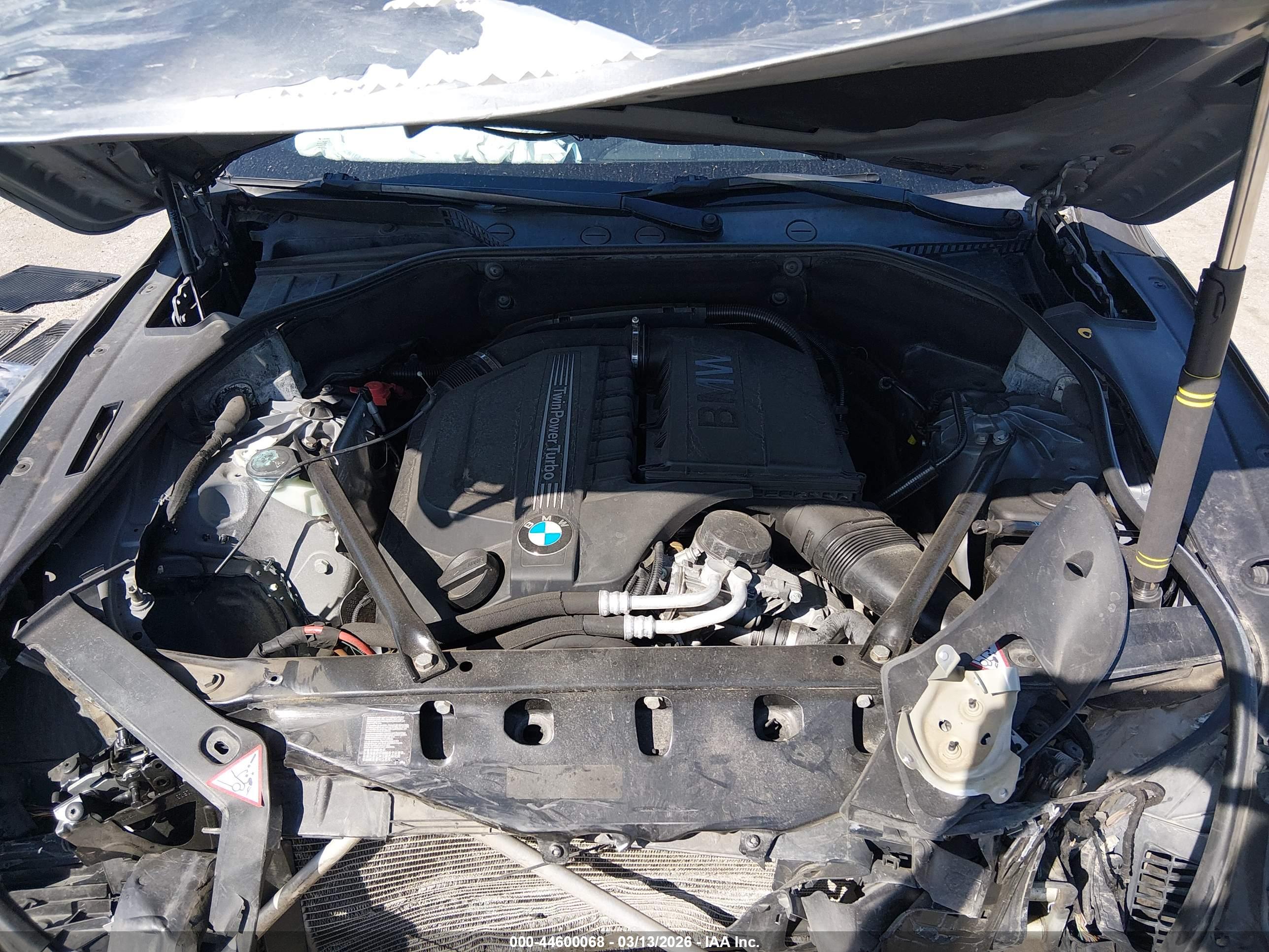 BMW 535I image 10