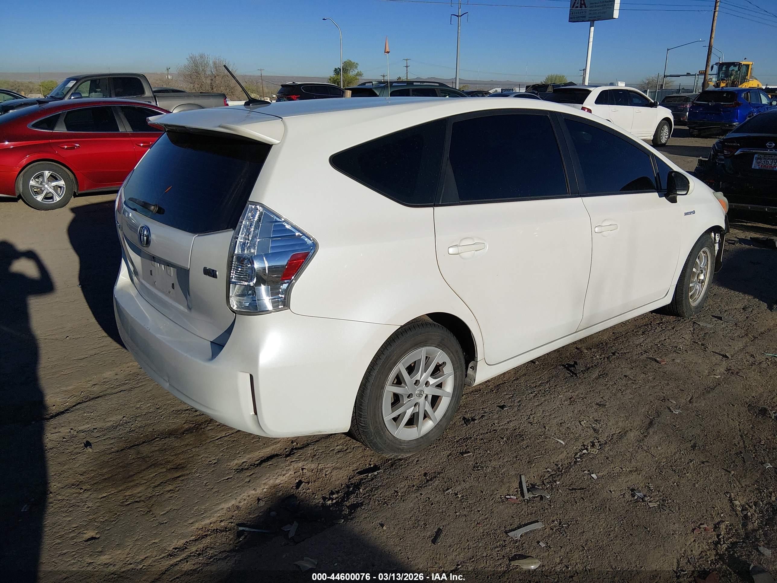 TOYOTA PRIUS image 4