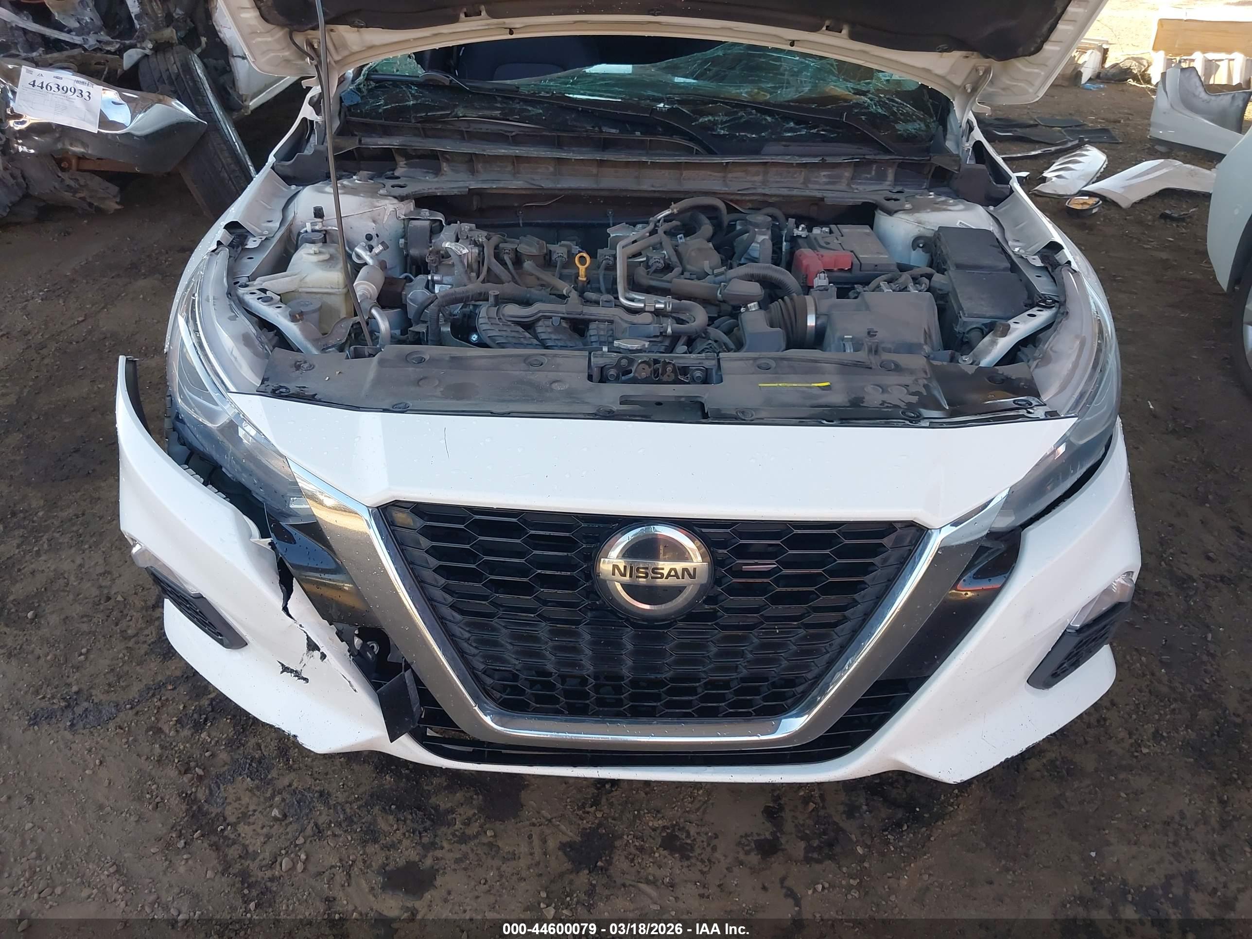 NISSAN ALTIMA image 10