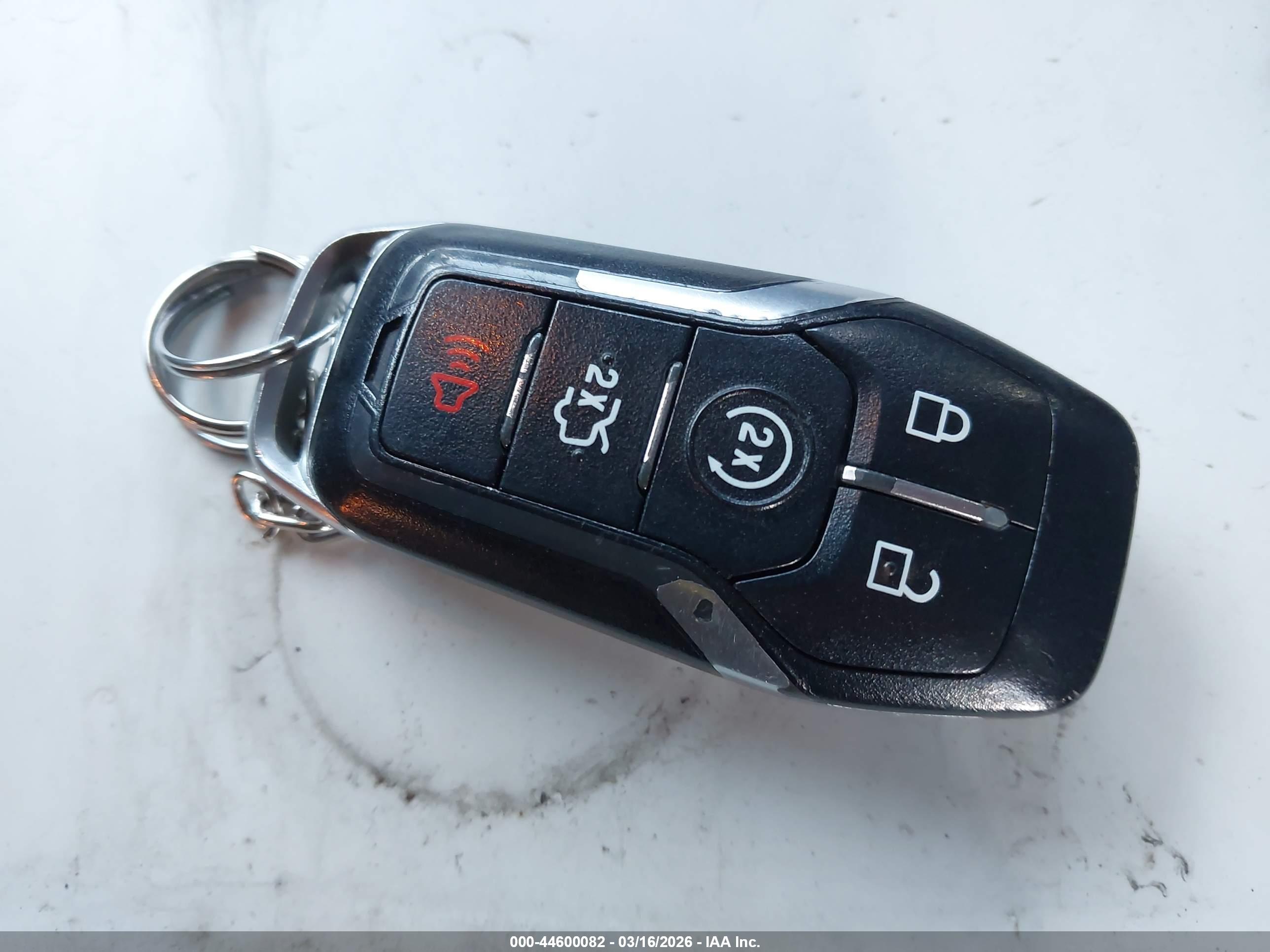 FORD EXPLORER image 11