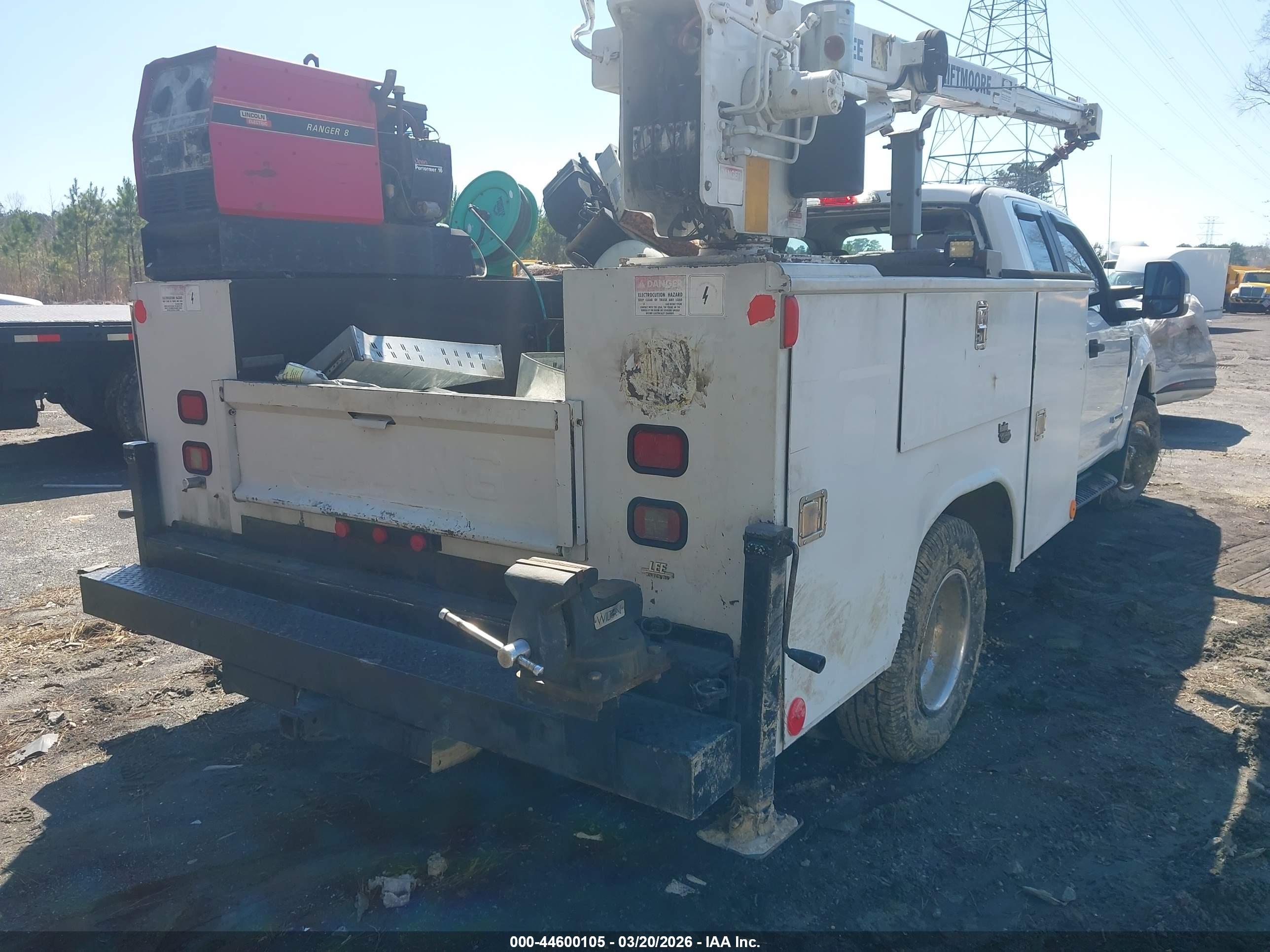FORD F-350 image 4