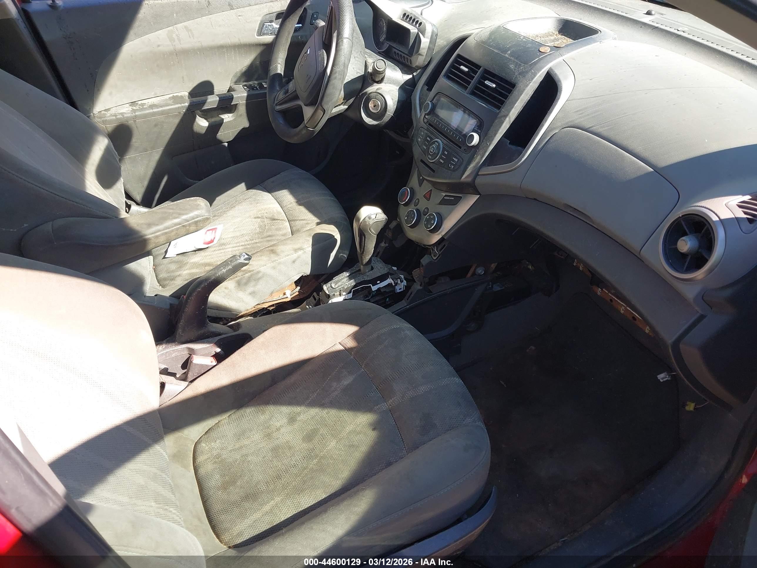CHEVROLET SONIC image 5