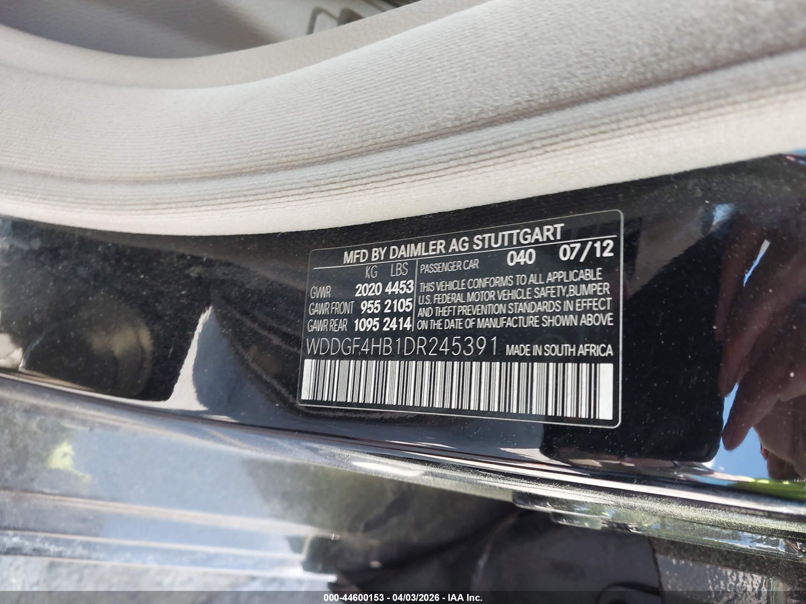 MERCEDES-BENZ C image 9