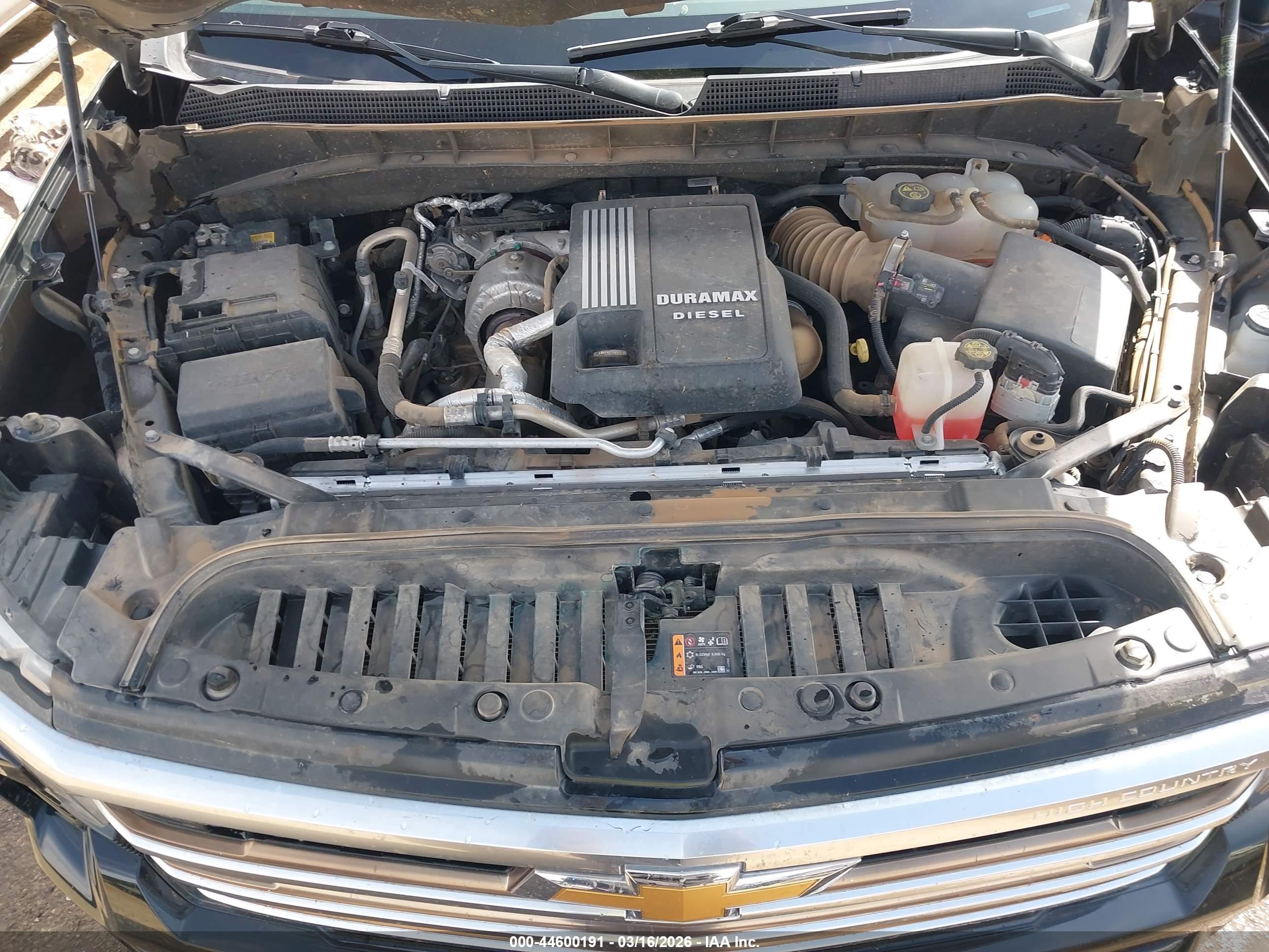 CHEVROLET SILVERADO image 10