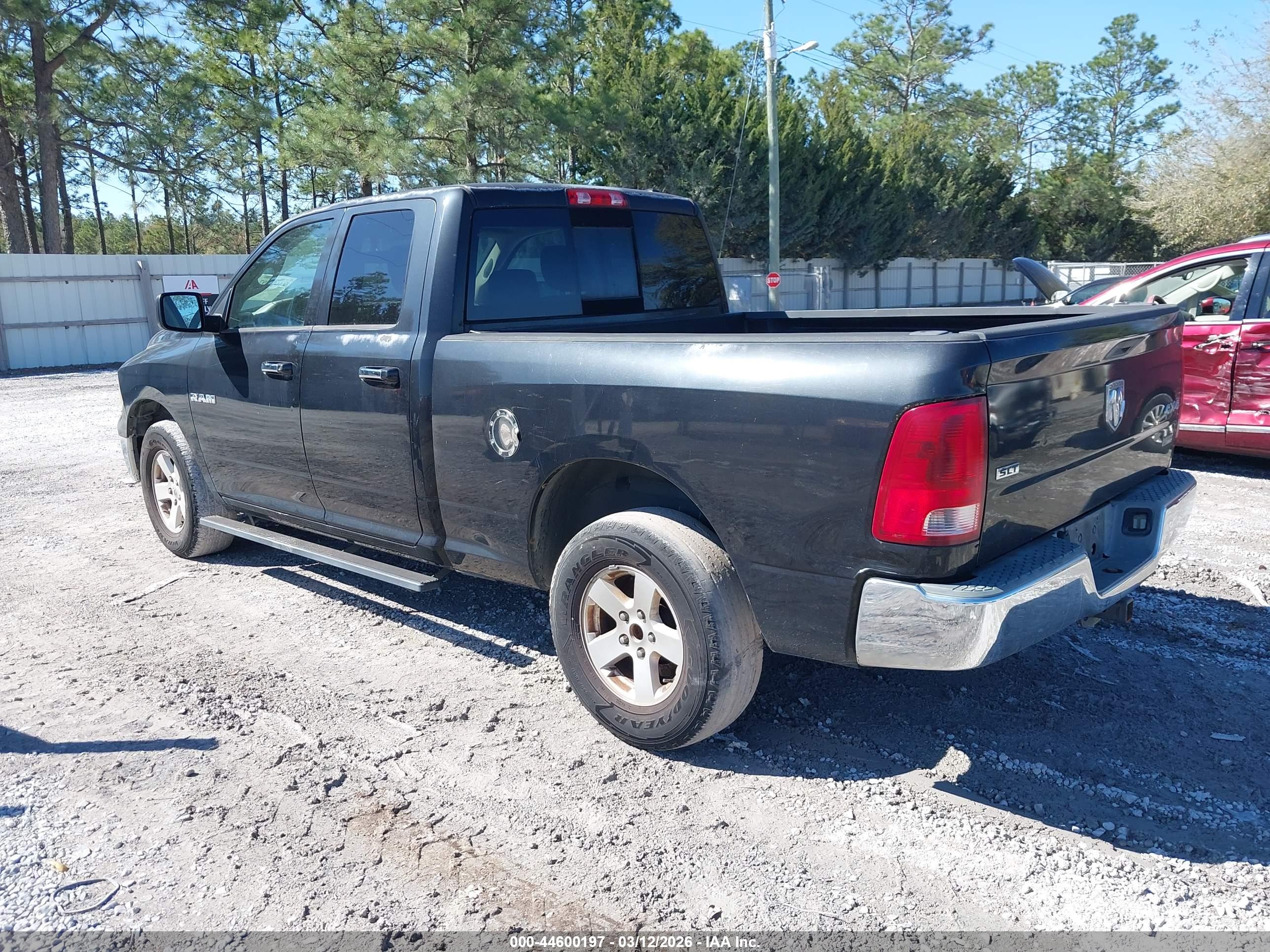DODGE RAM image 3