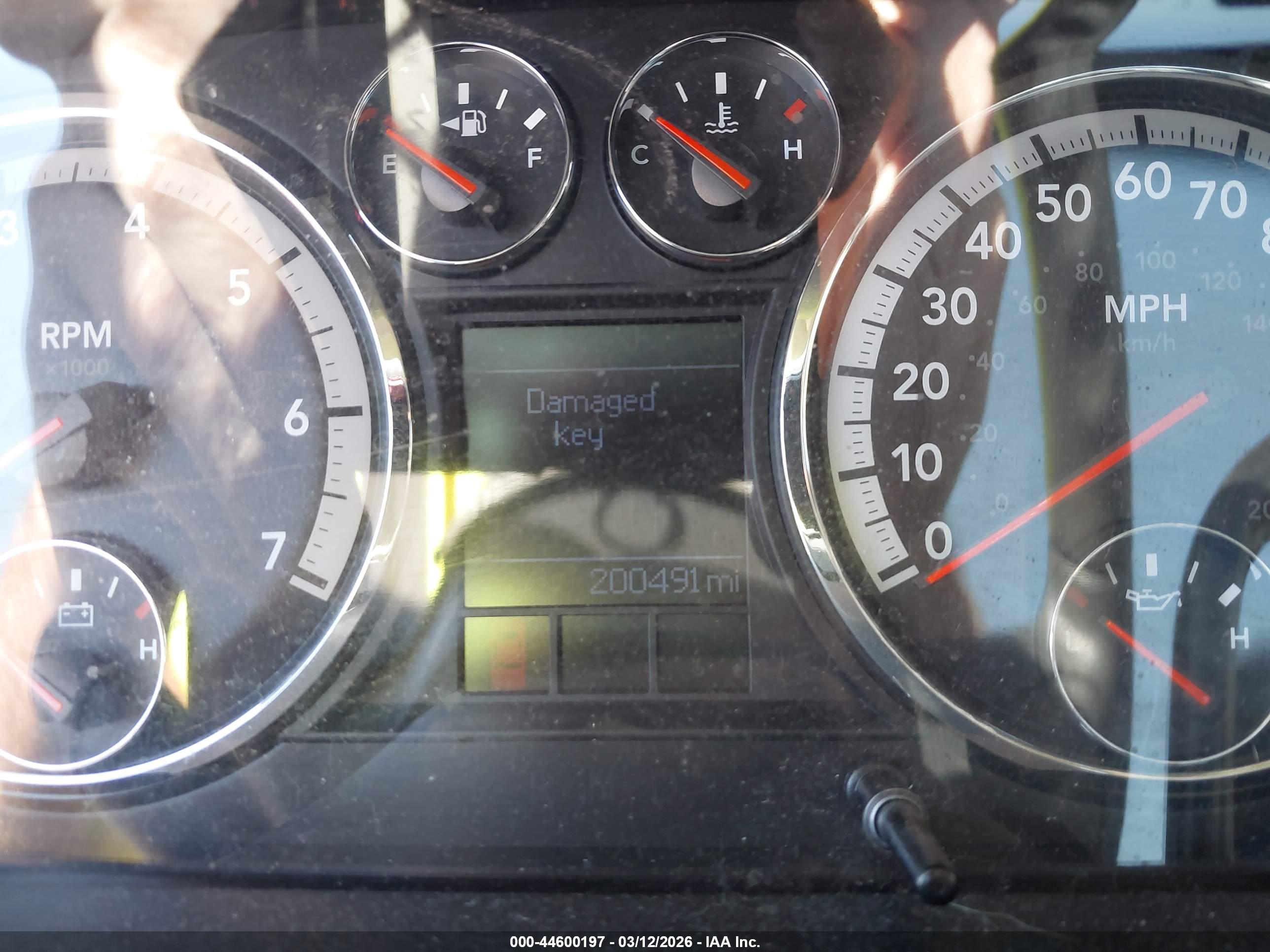 DODGE RAM image 7