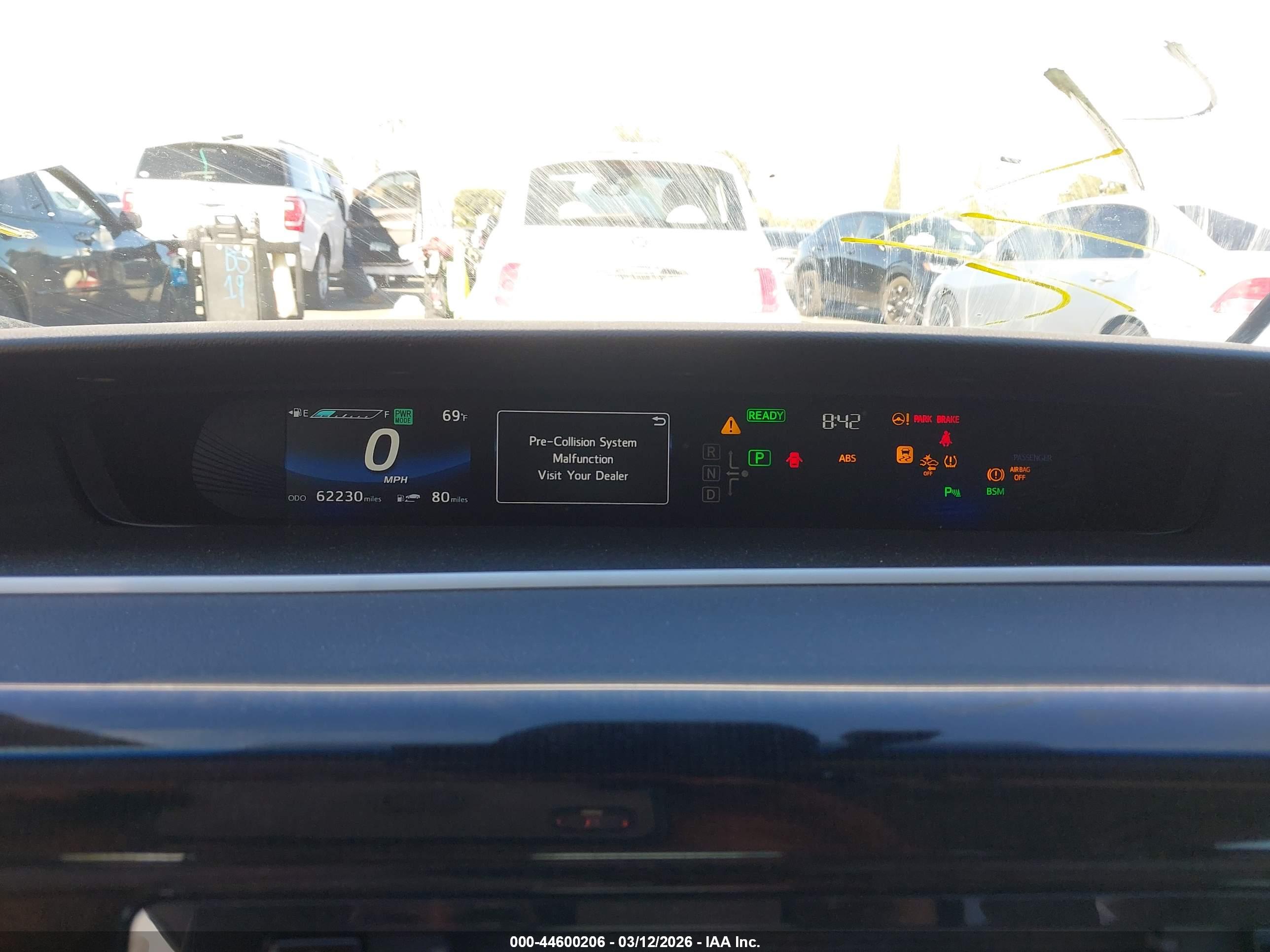 TOYOTA MIRAI image 7