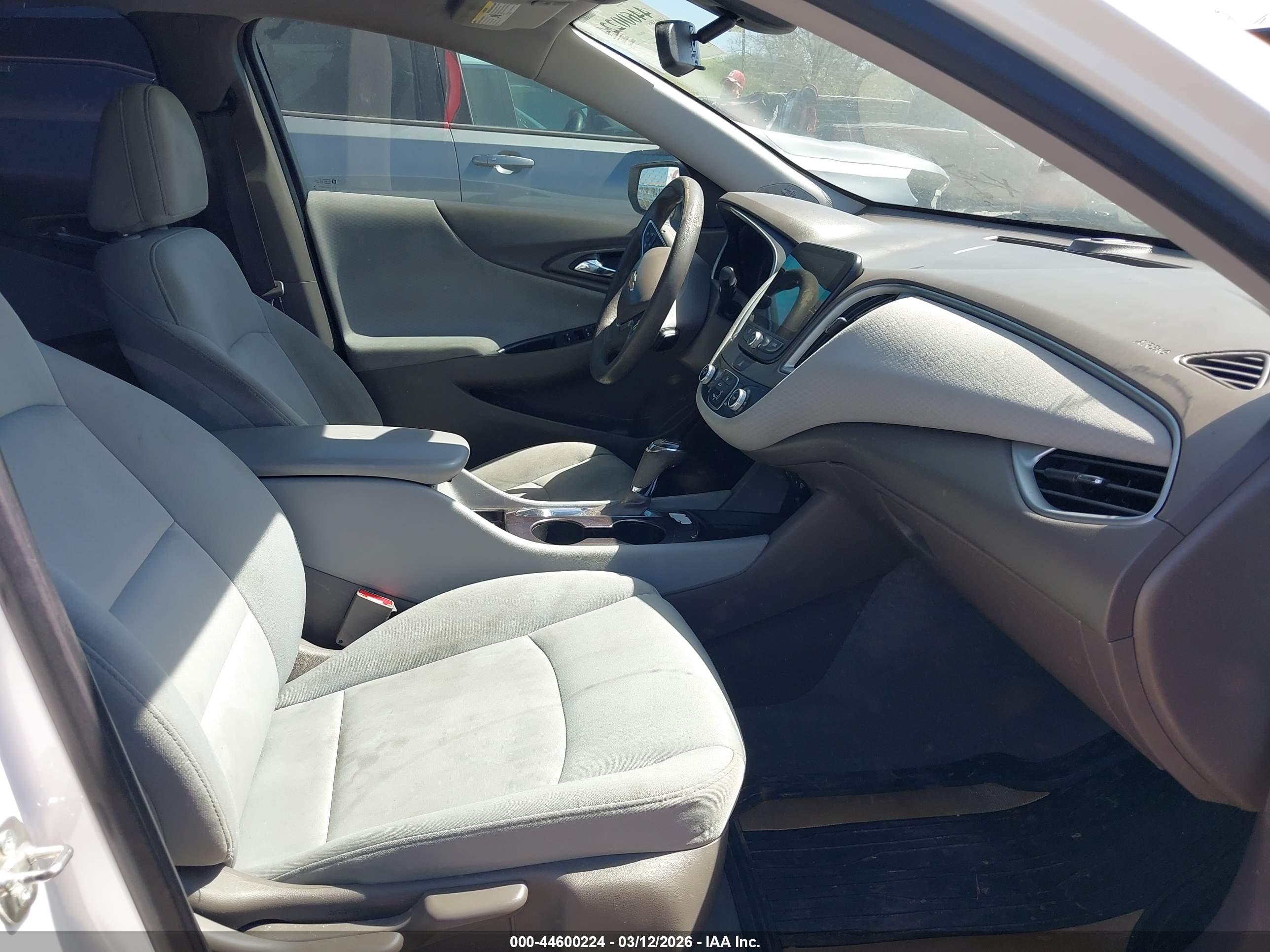 CHEVROLET MALIBU image 5