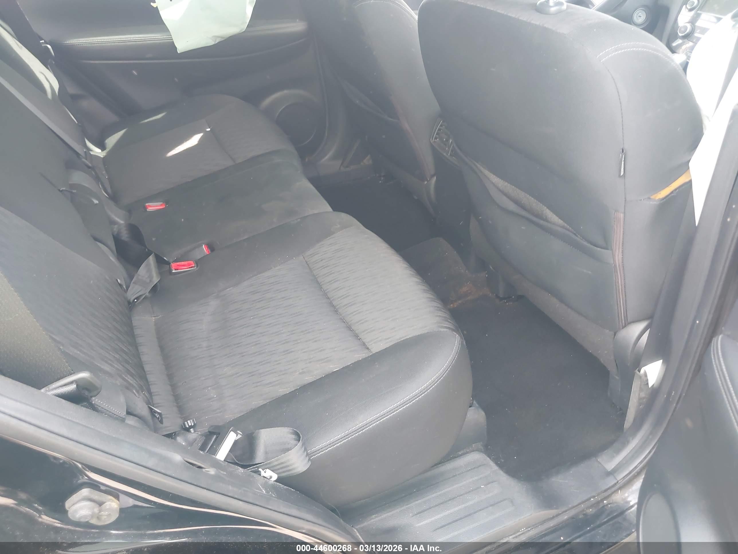 NISSAN ROGUE image 8