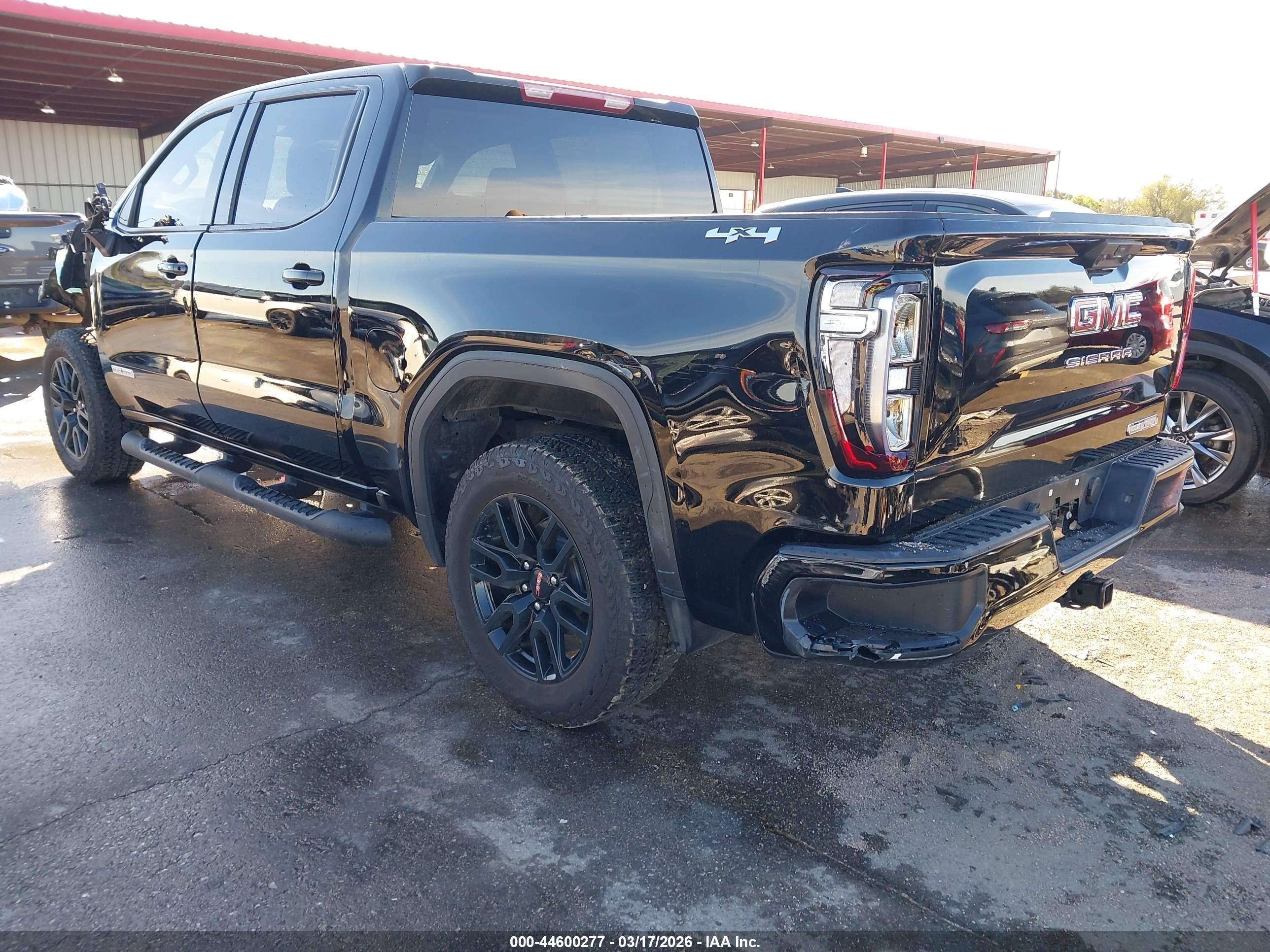 GMC SIERRA image 3