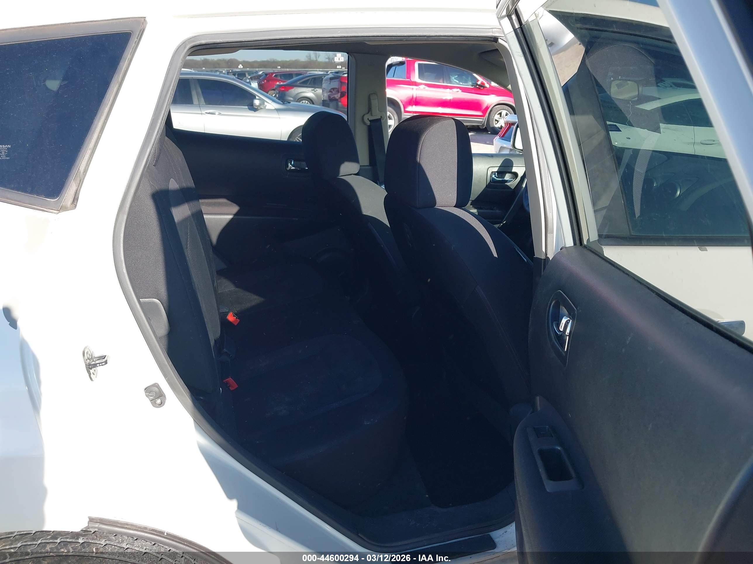 NISSAN ROGUE image 8