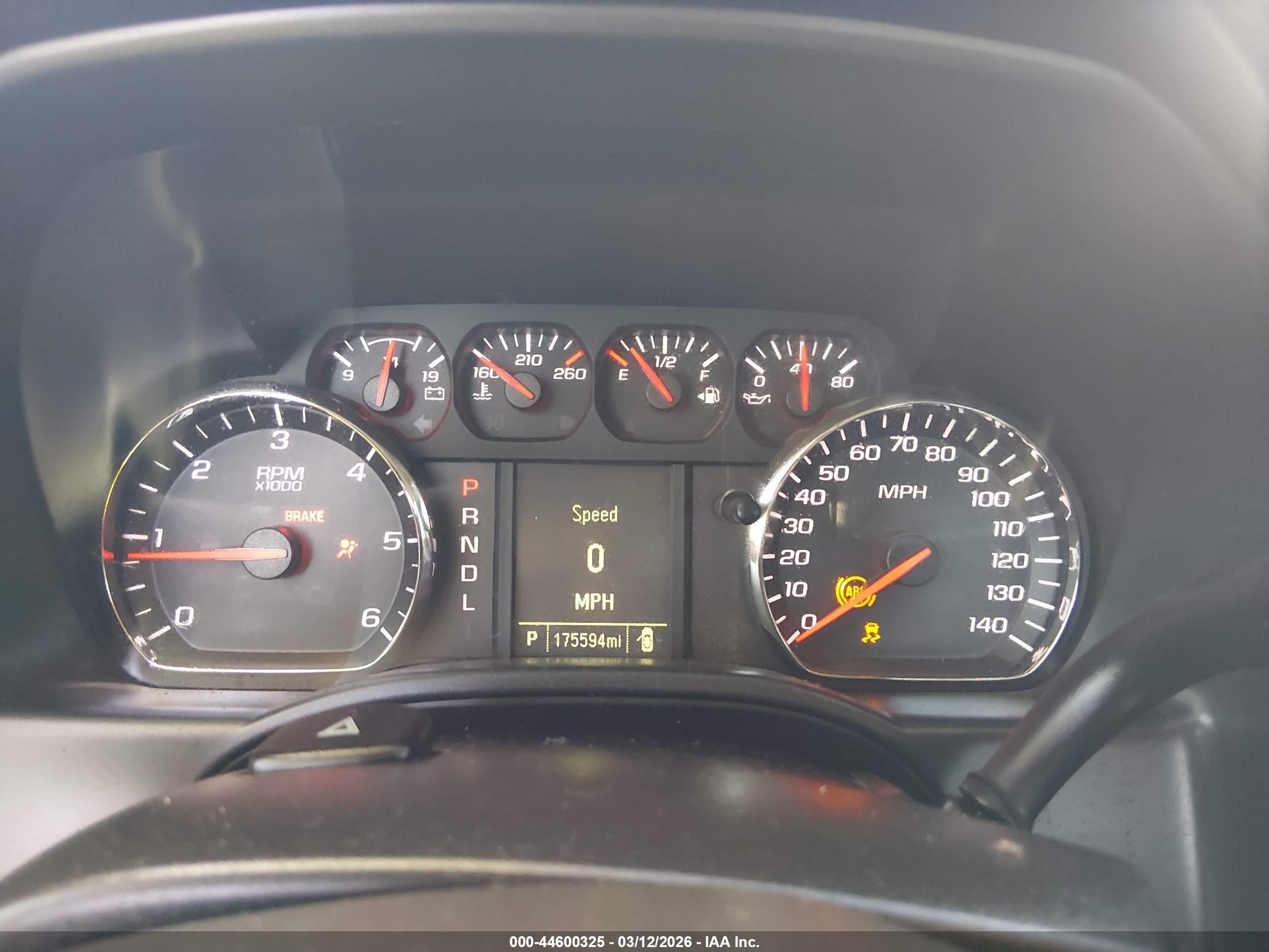 CHEVROLET SILVERADO image 7