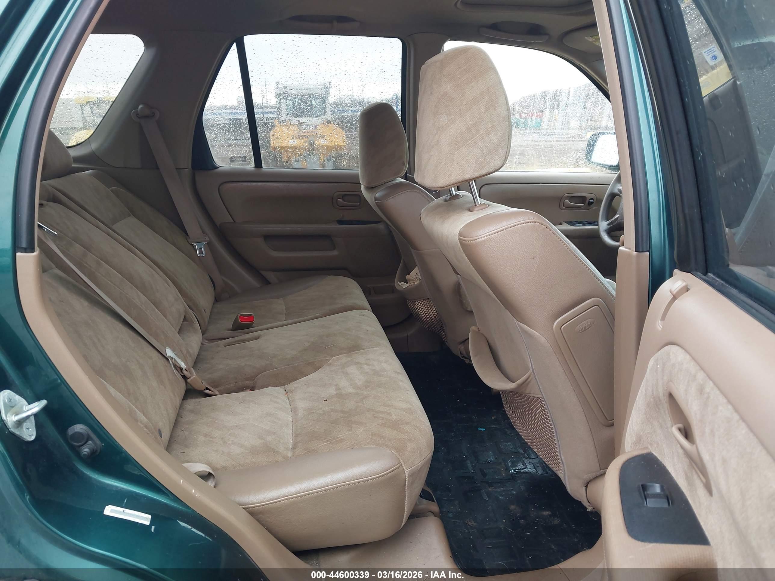 HONDA CR-V image 8