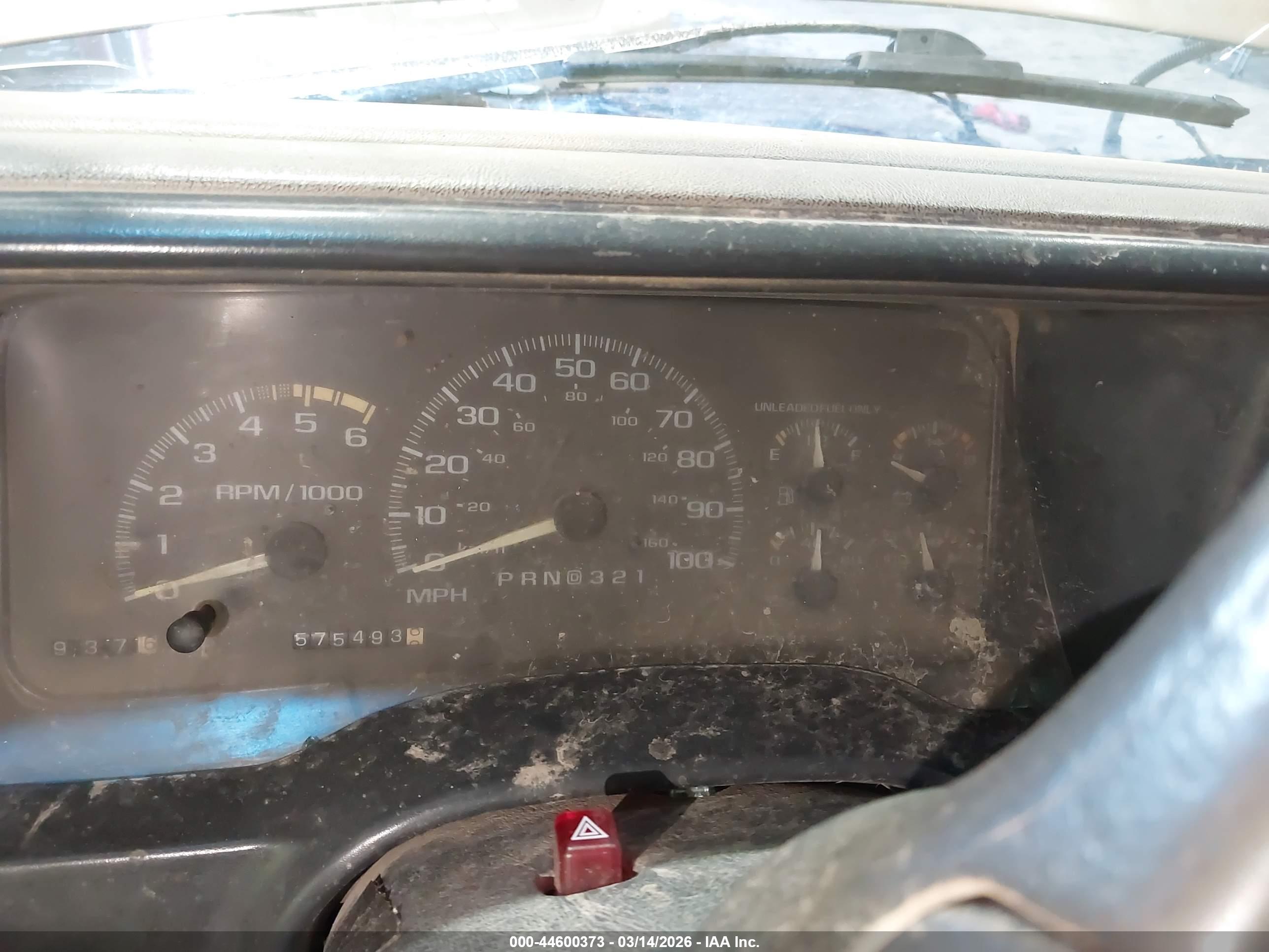 CHEVROLET GMT-400 image 7