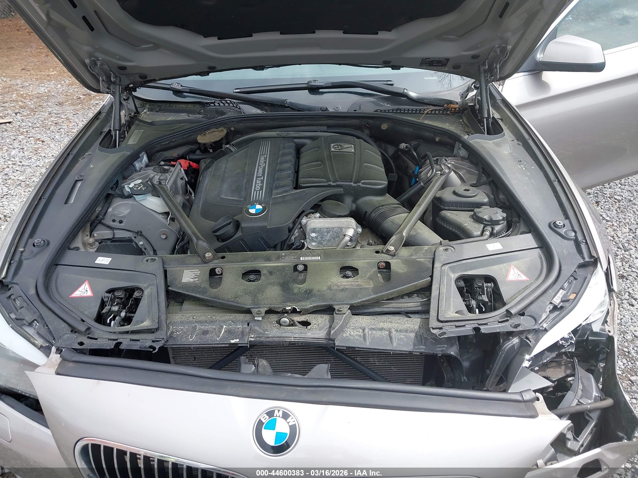 BMW 535I image 10