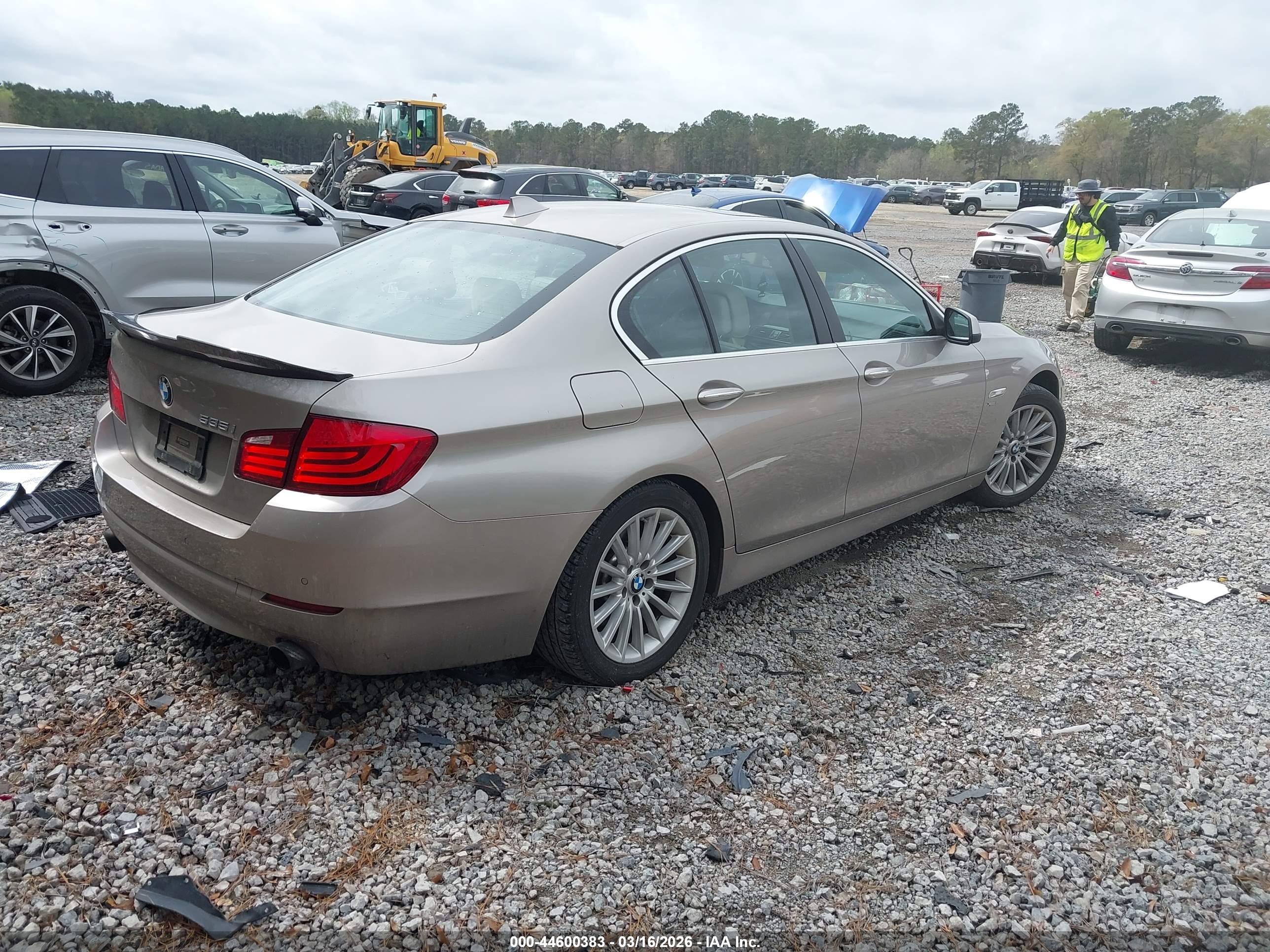 BMW 535I image 4