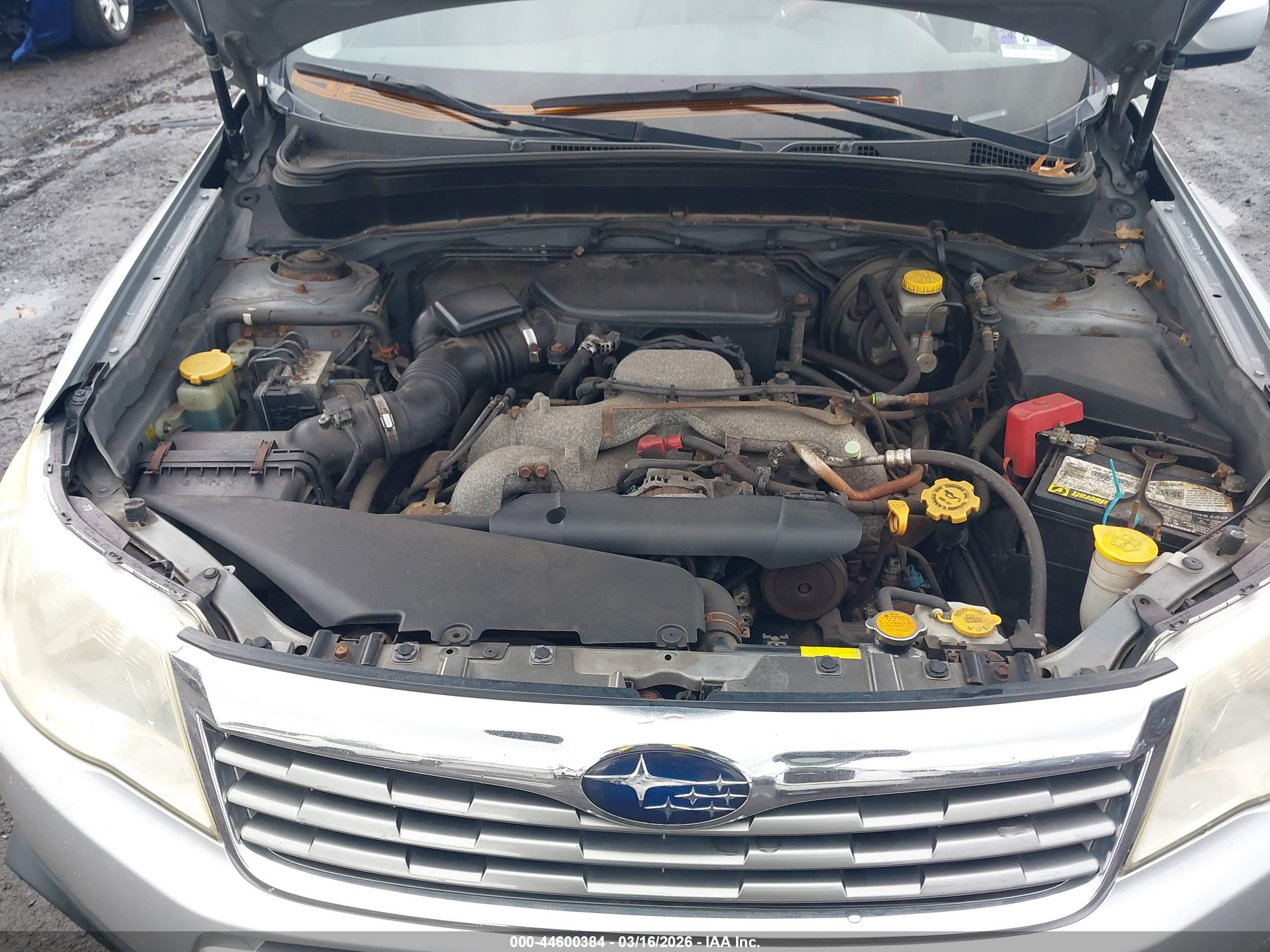 SUBARU FORESTER image 10