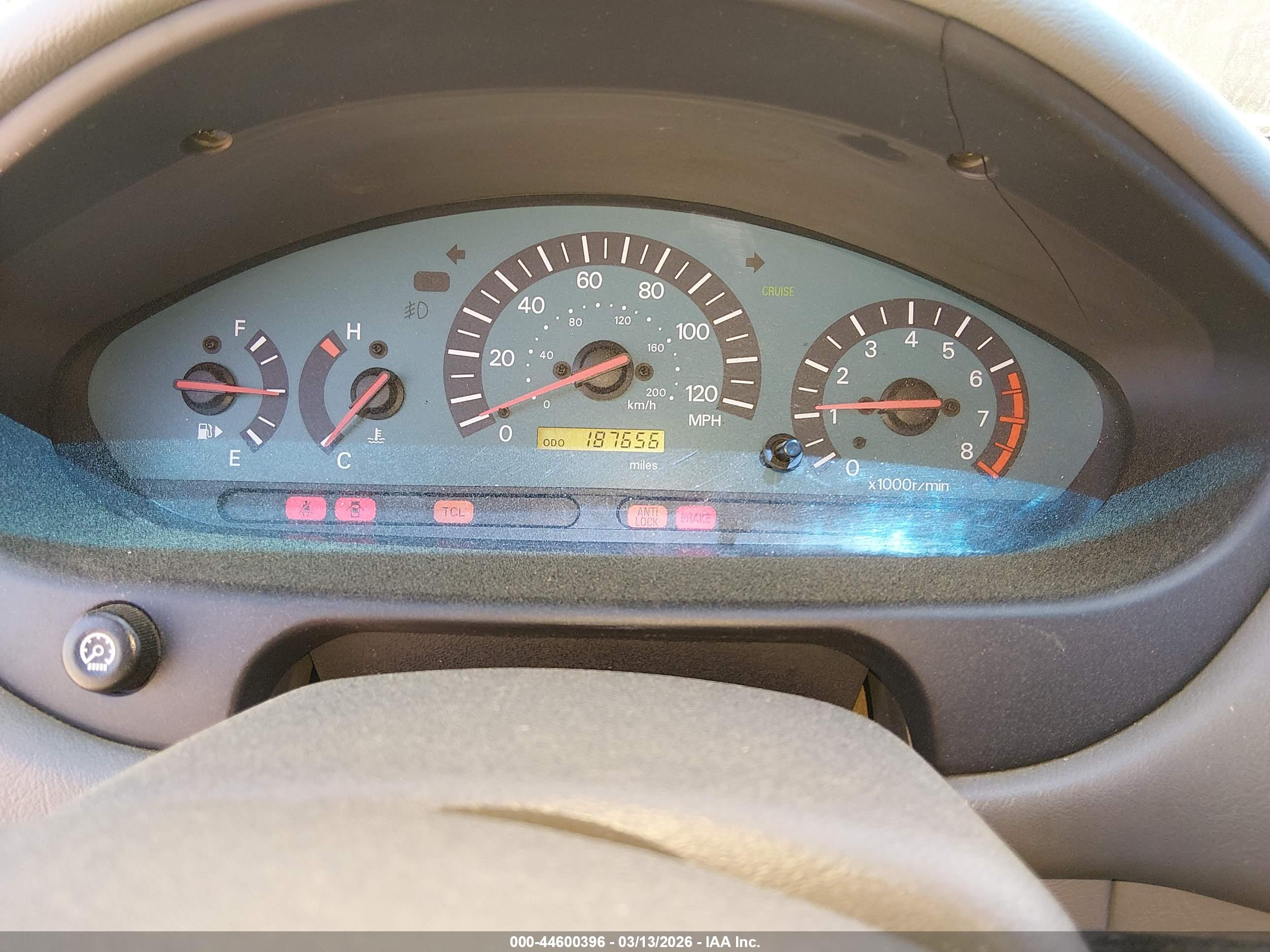 MITSUBISHI GALANT image 7