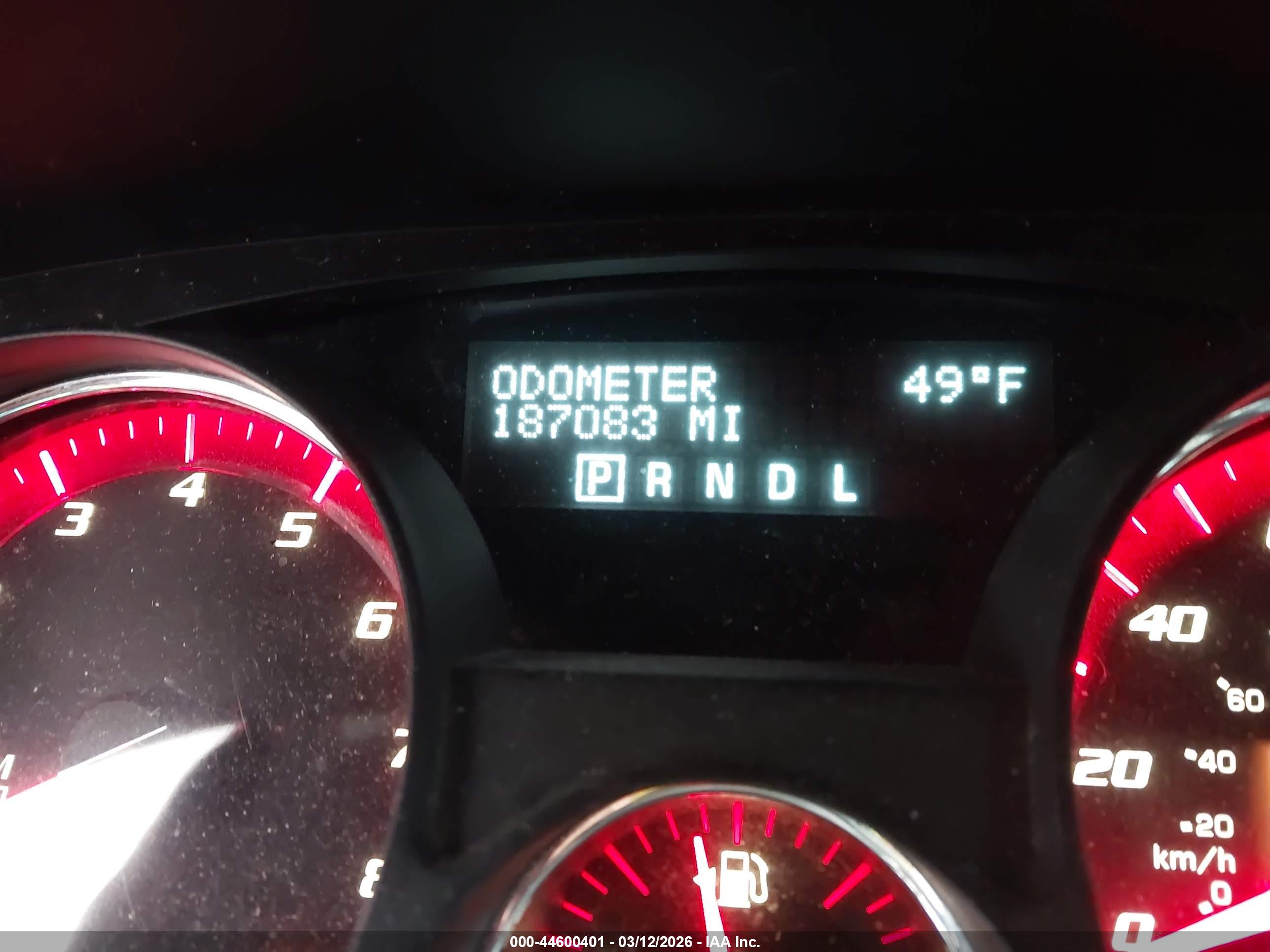 GMC ACADIA image 7