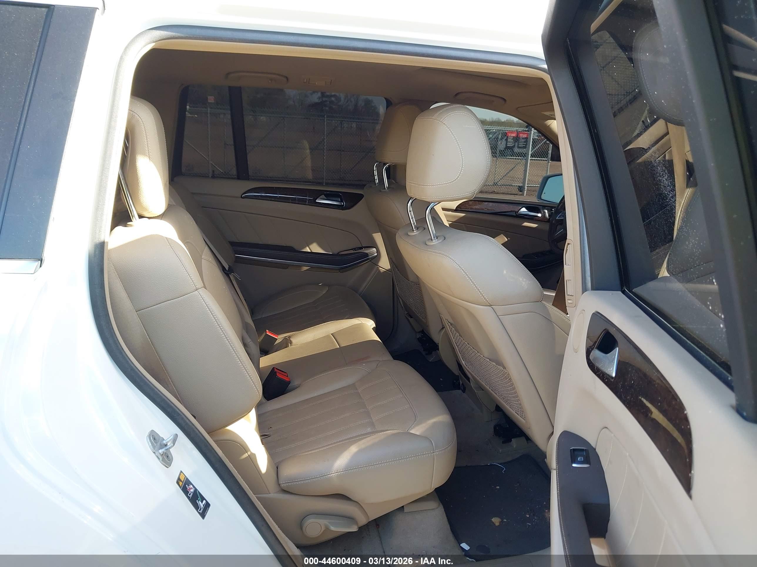 MERCEDES-BENZ GL image 8