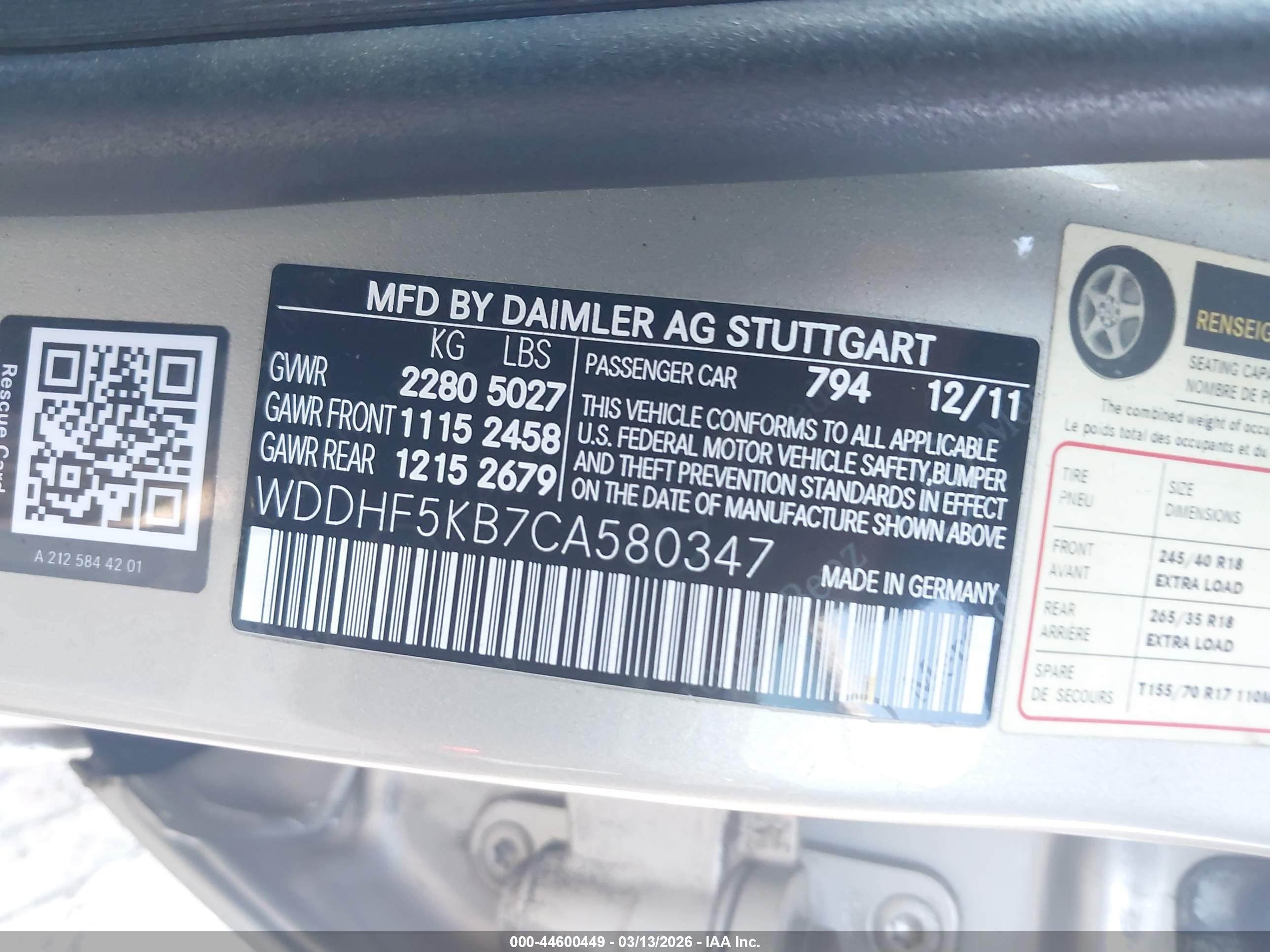 MERCEDES-BENZ E image 9