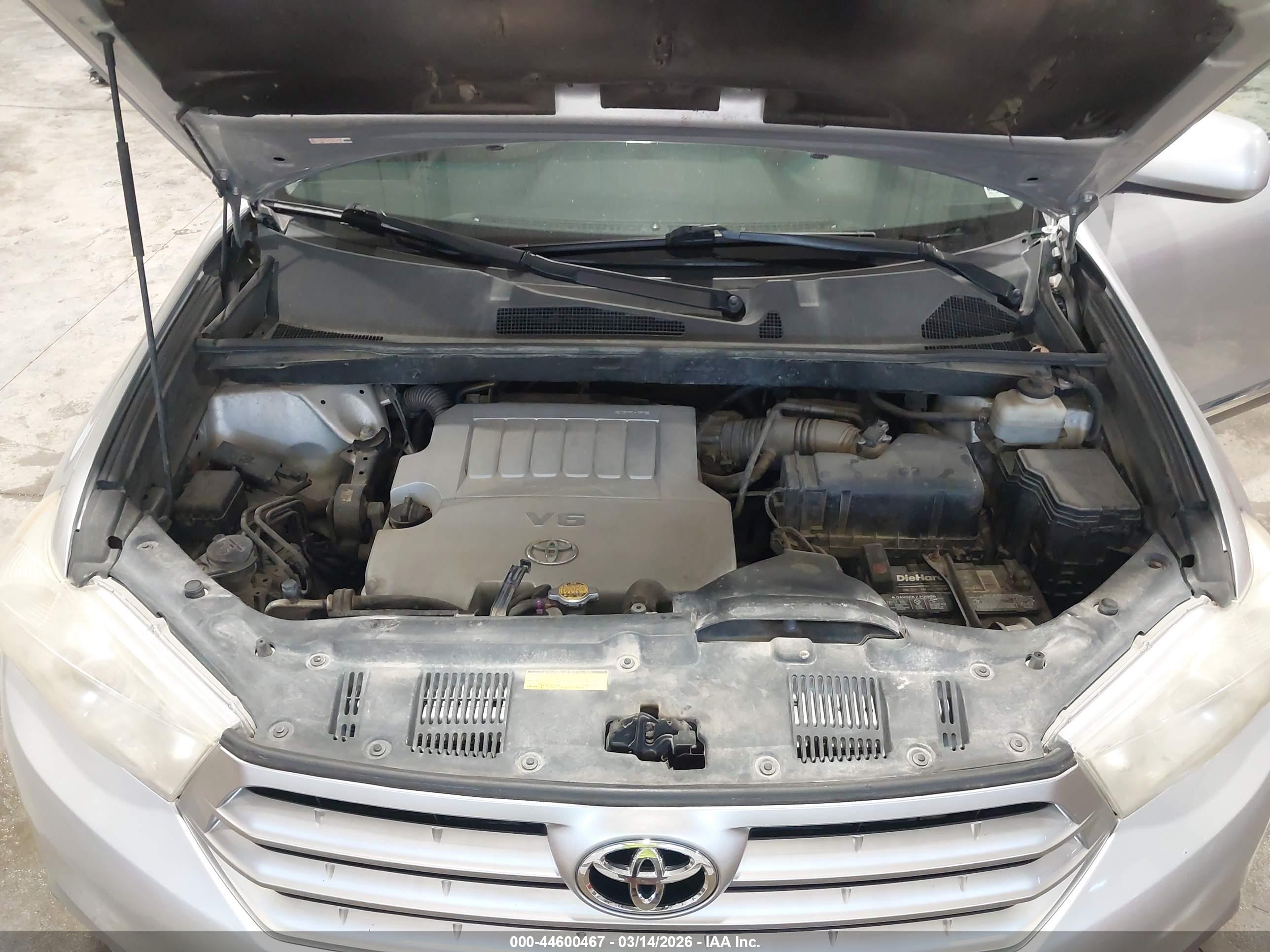 TOYOTA HIGHLANDER image 10