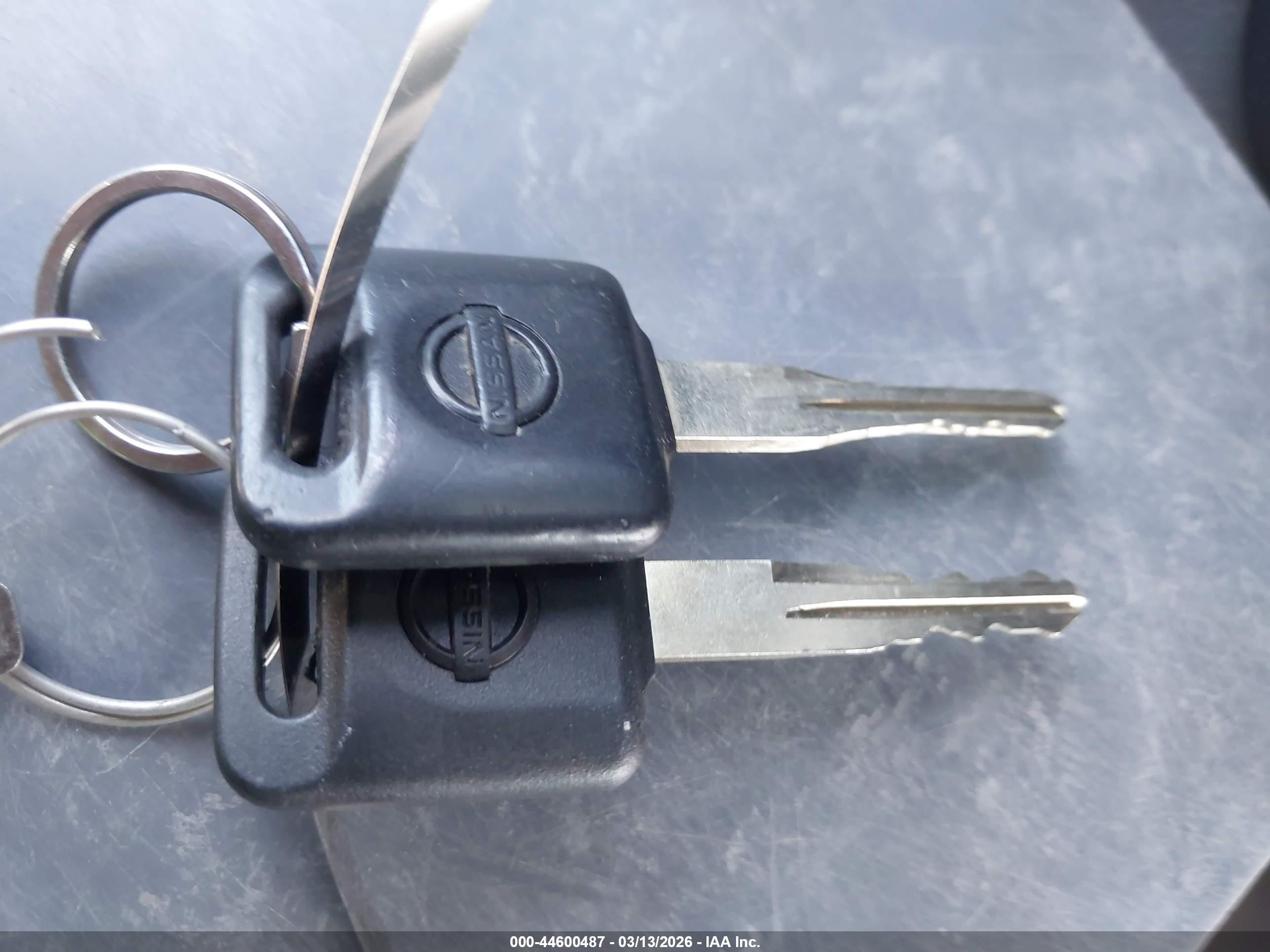 NISSAN NV200 image 11