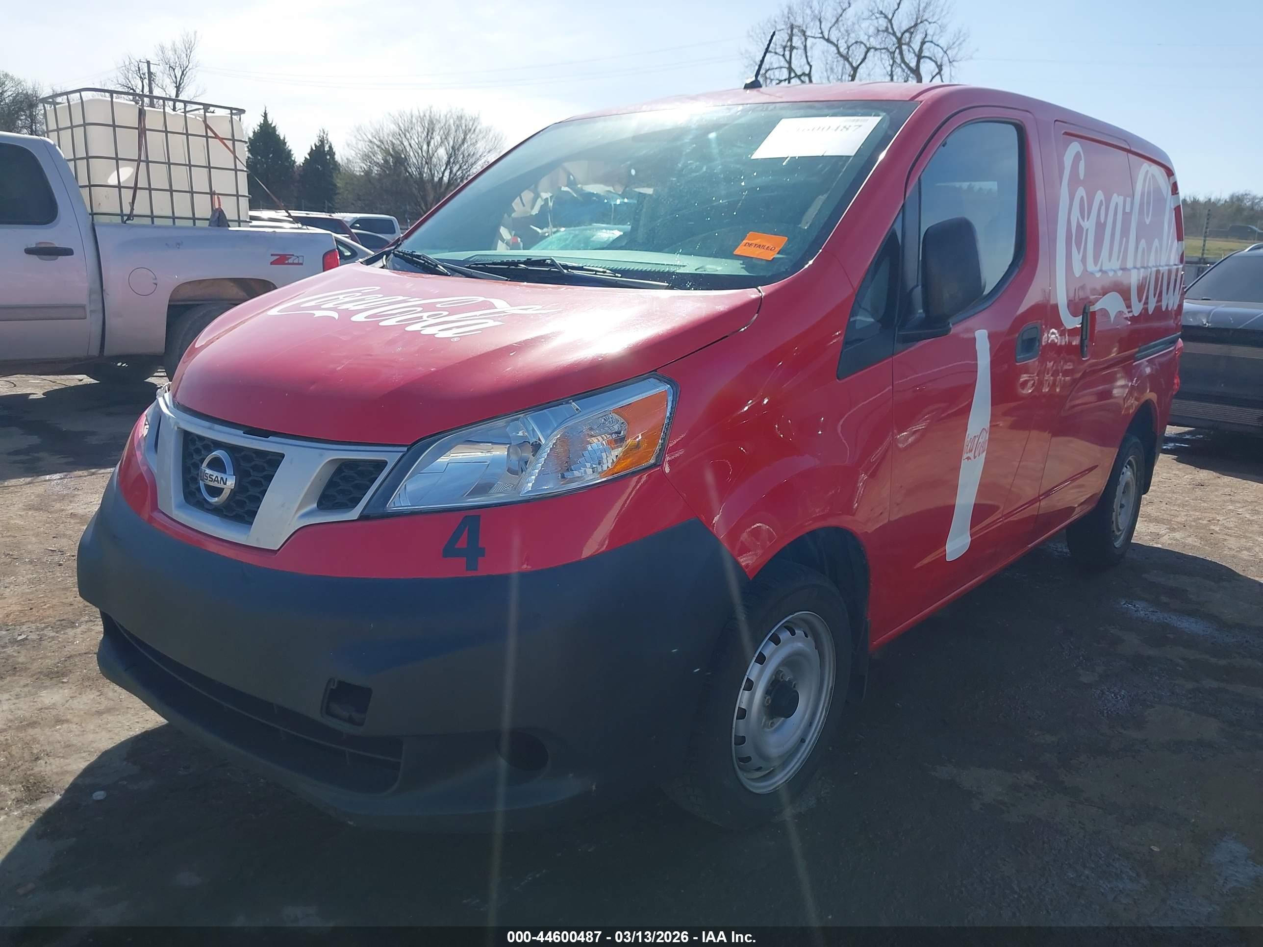NISSAN NV200 image 2